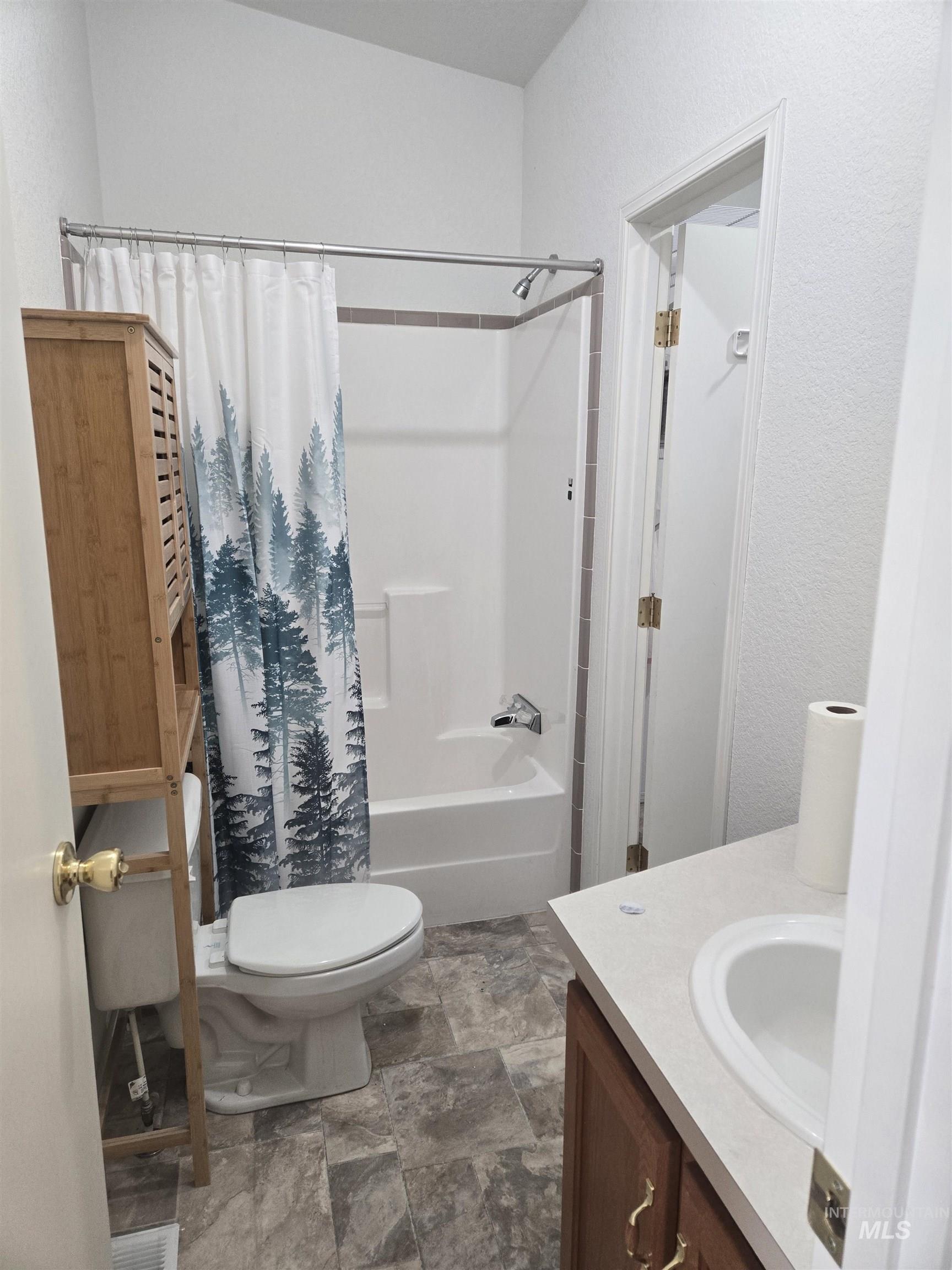 135 Harrisburg Lane Property Photo 10