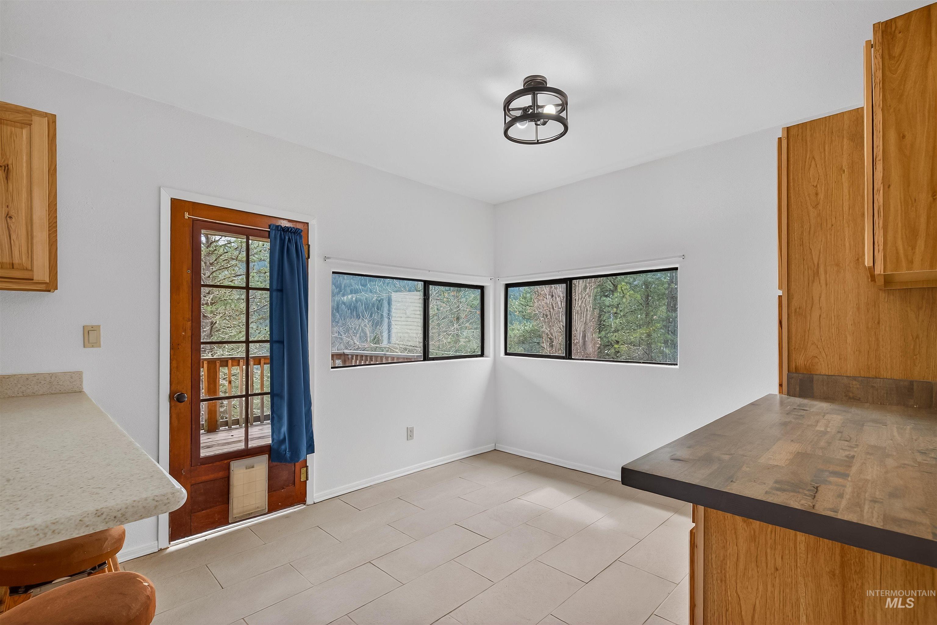 21511 Bandit Lane Property Photo 6