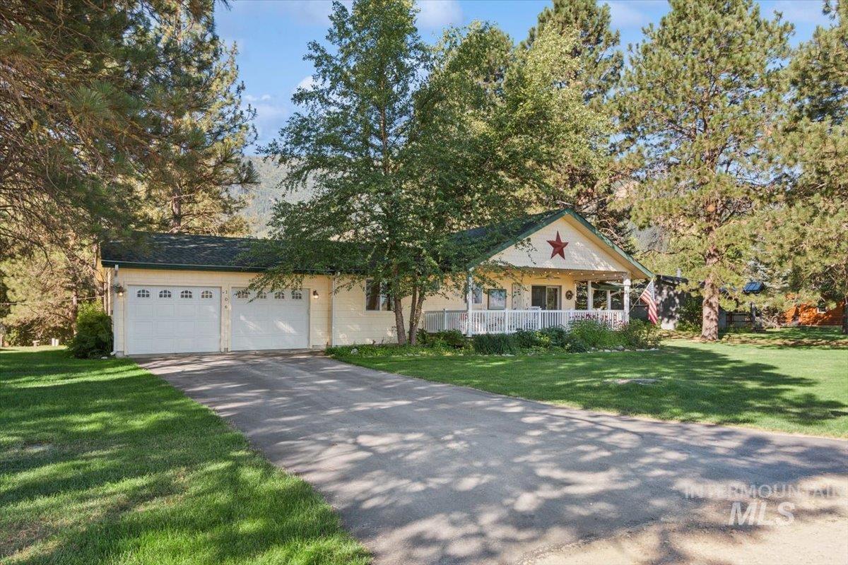 106 Lane A Property Photo 3