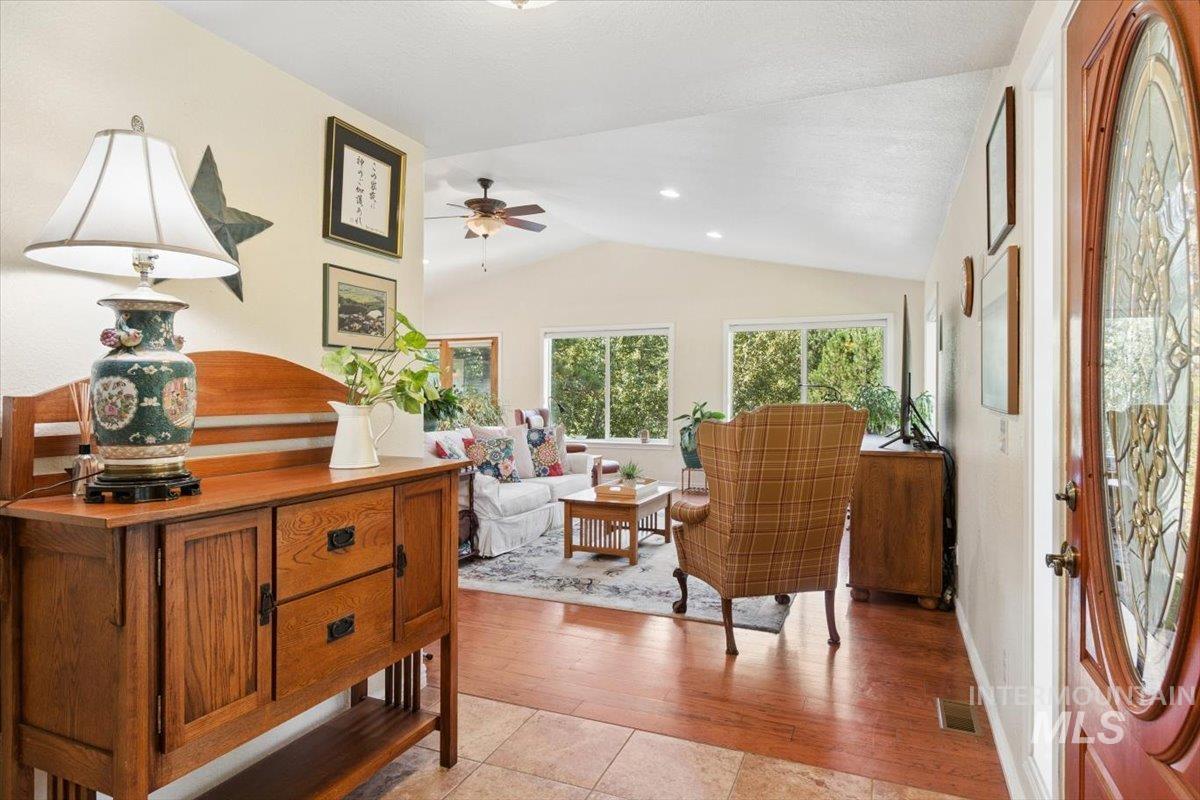 106 Lane A Property Photo 16