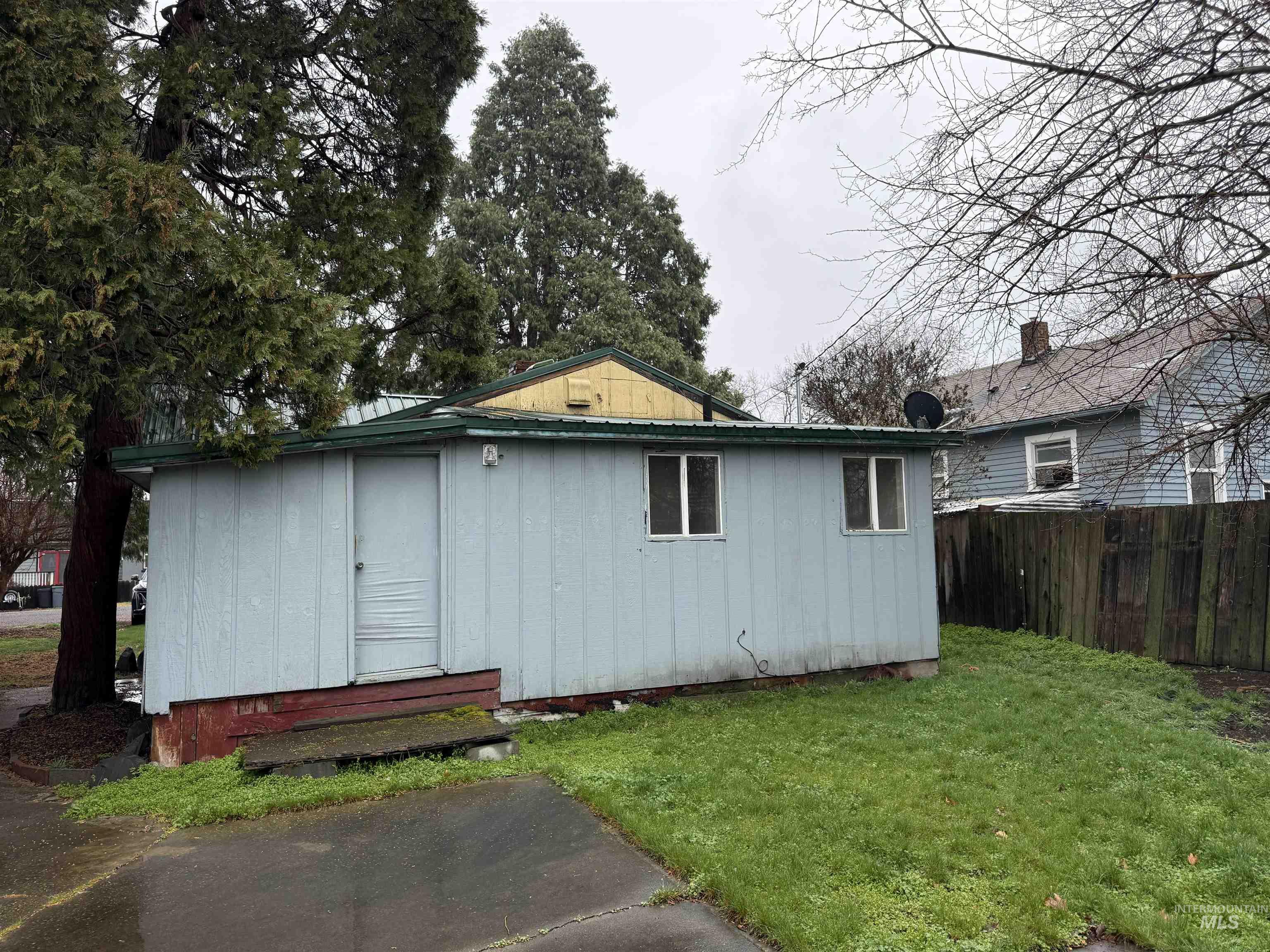 838 11th St. Property Photo 12