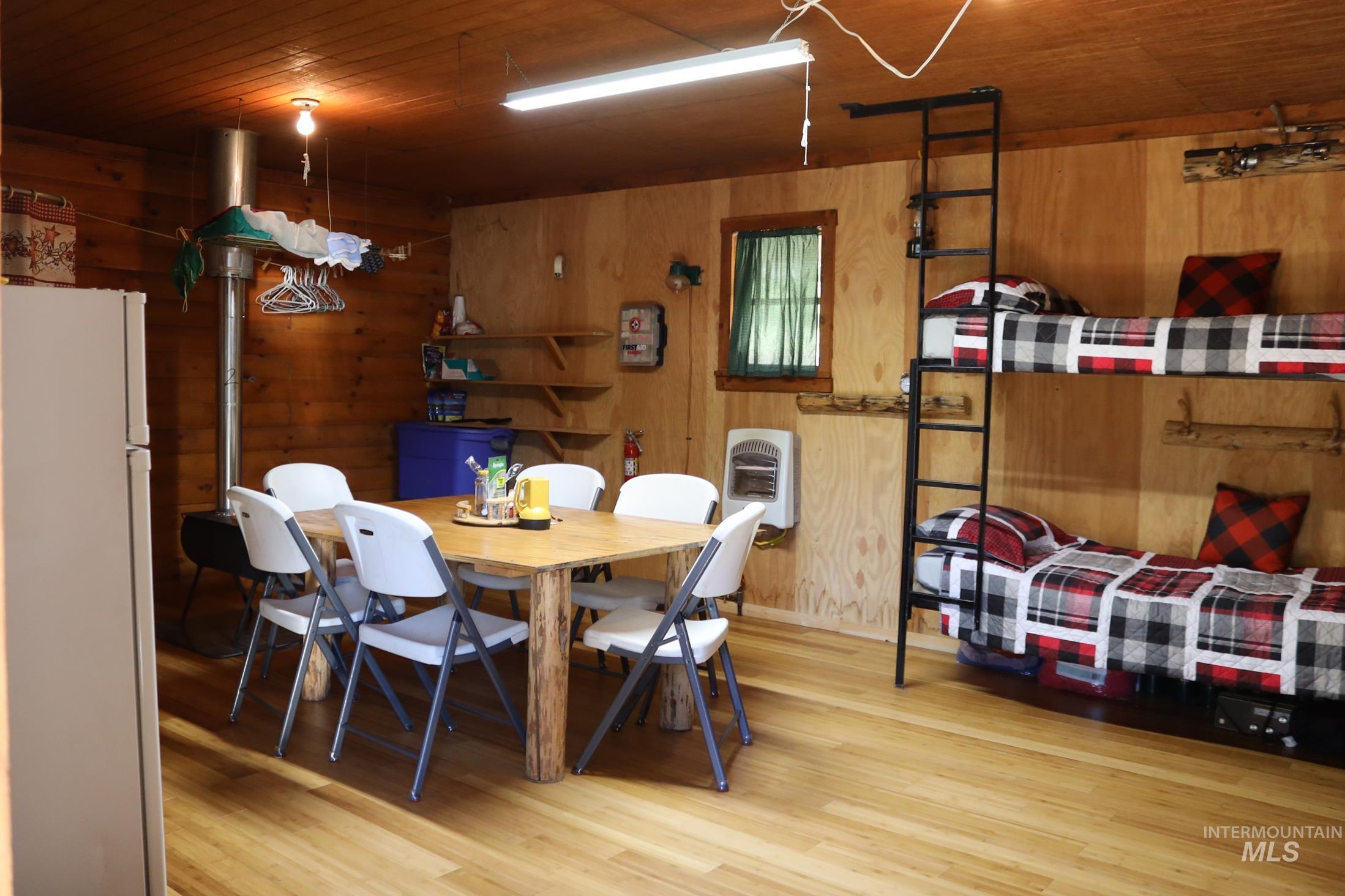 1391 Crooked River Road Property Photo 16