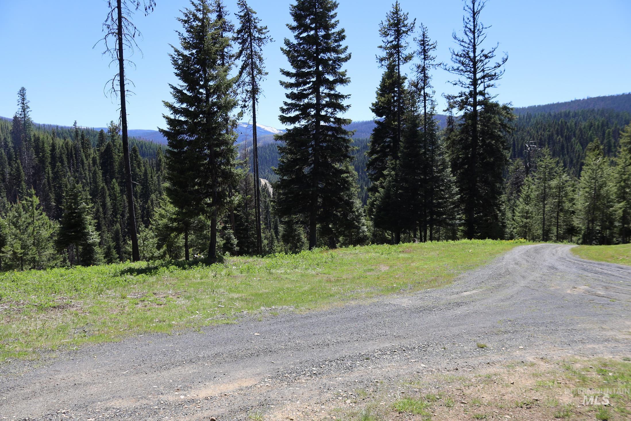 1391 Crooked River Road Property Photo 20