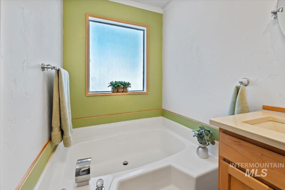 7814 W Manassas Property Photo 15