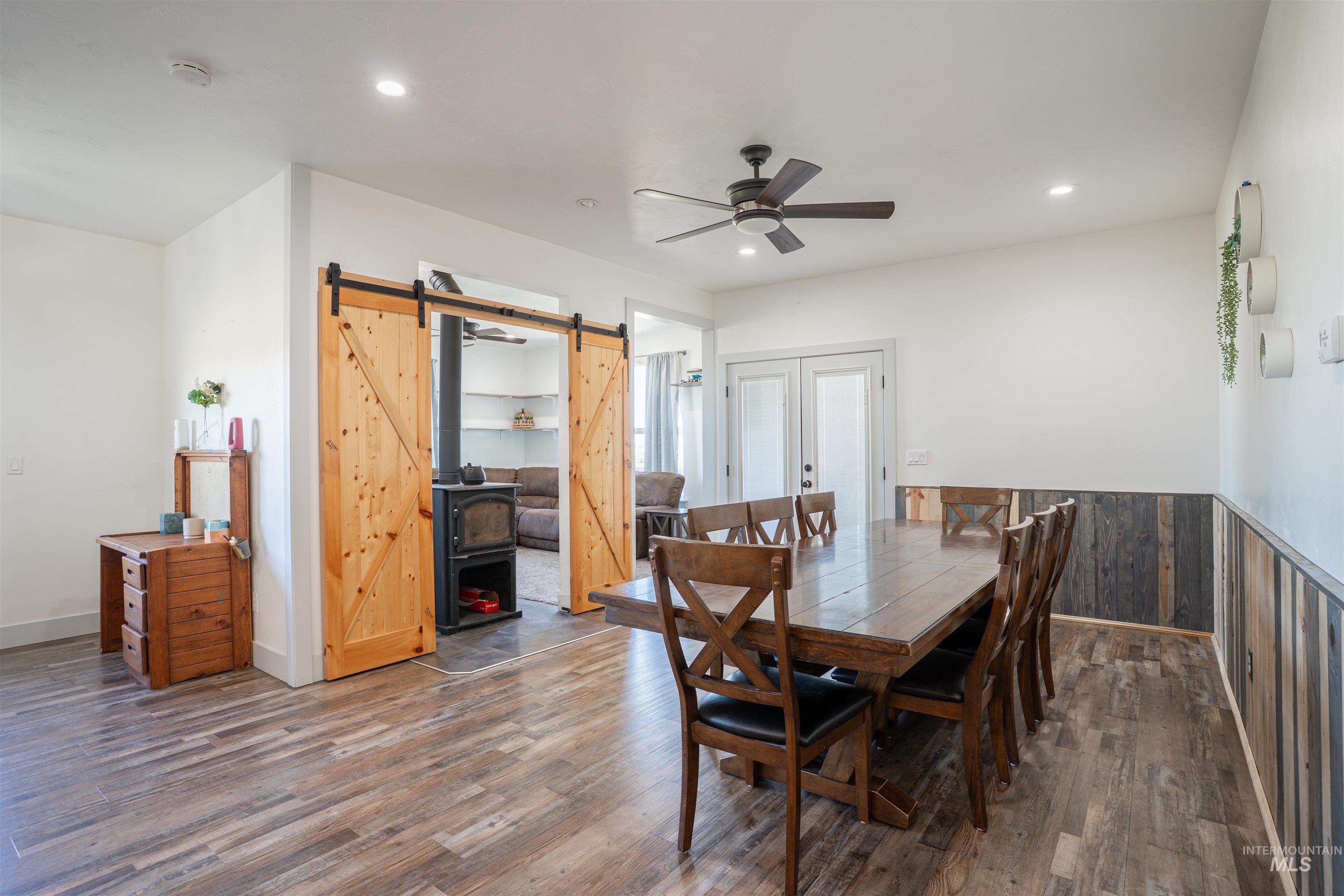546 Arrowhead Circle Property Photo 18