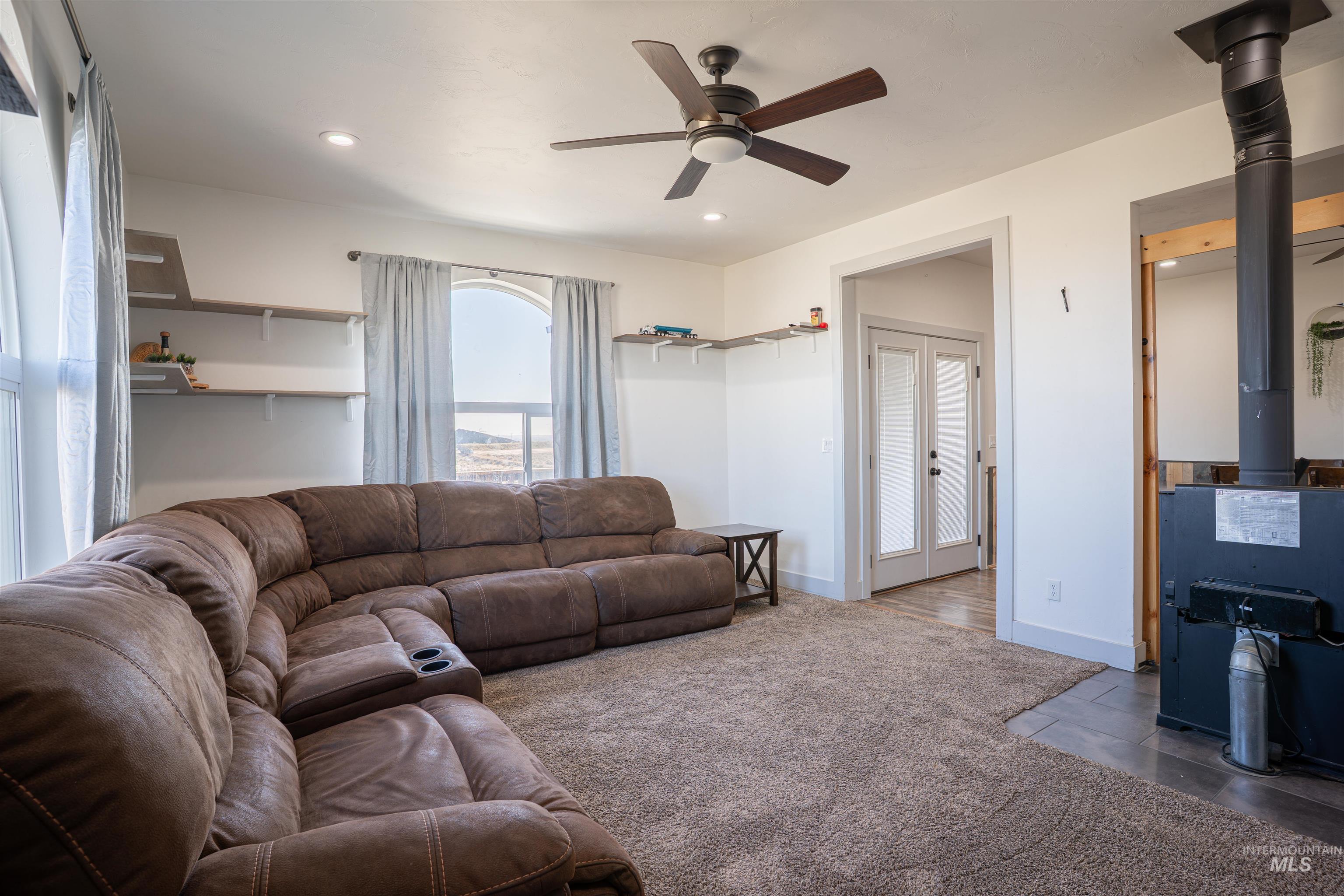546 Arrowhead Circle Property Photo 22