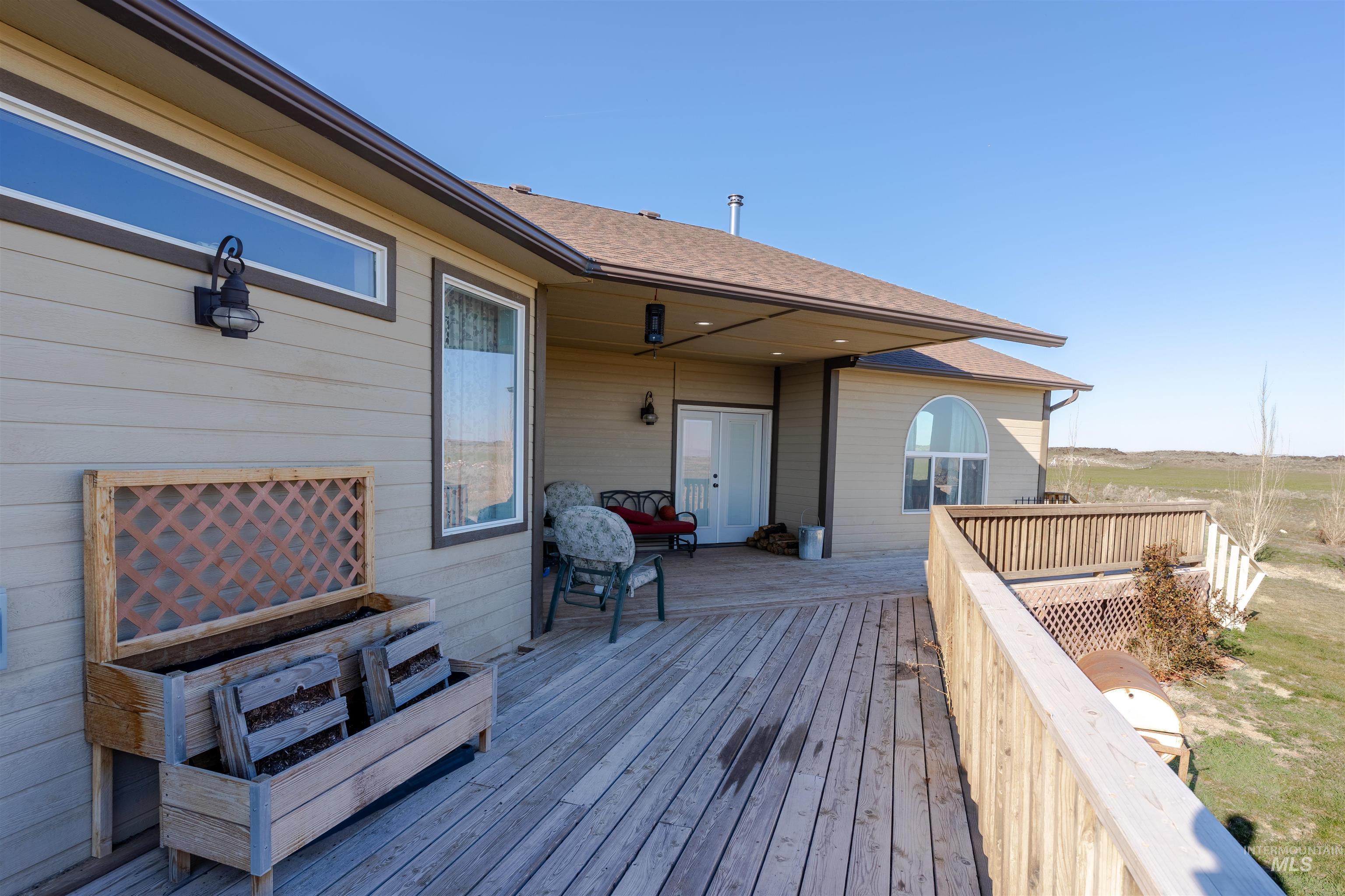 546 Arrowhead Circle Property Photo 25