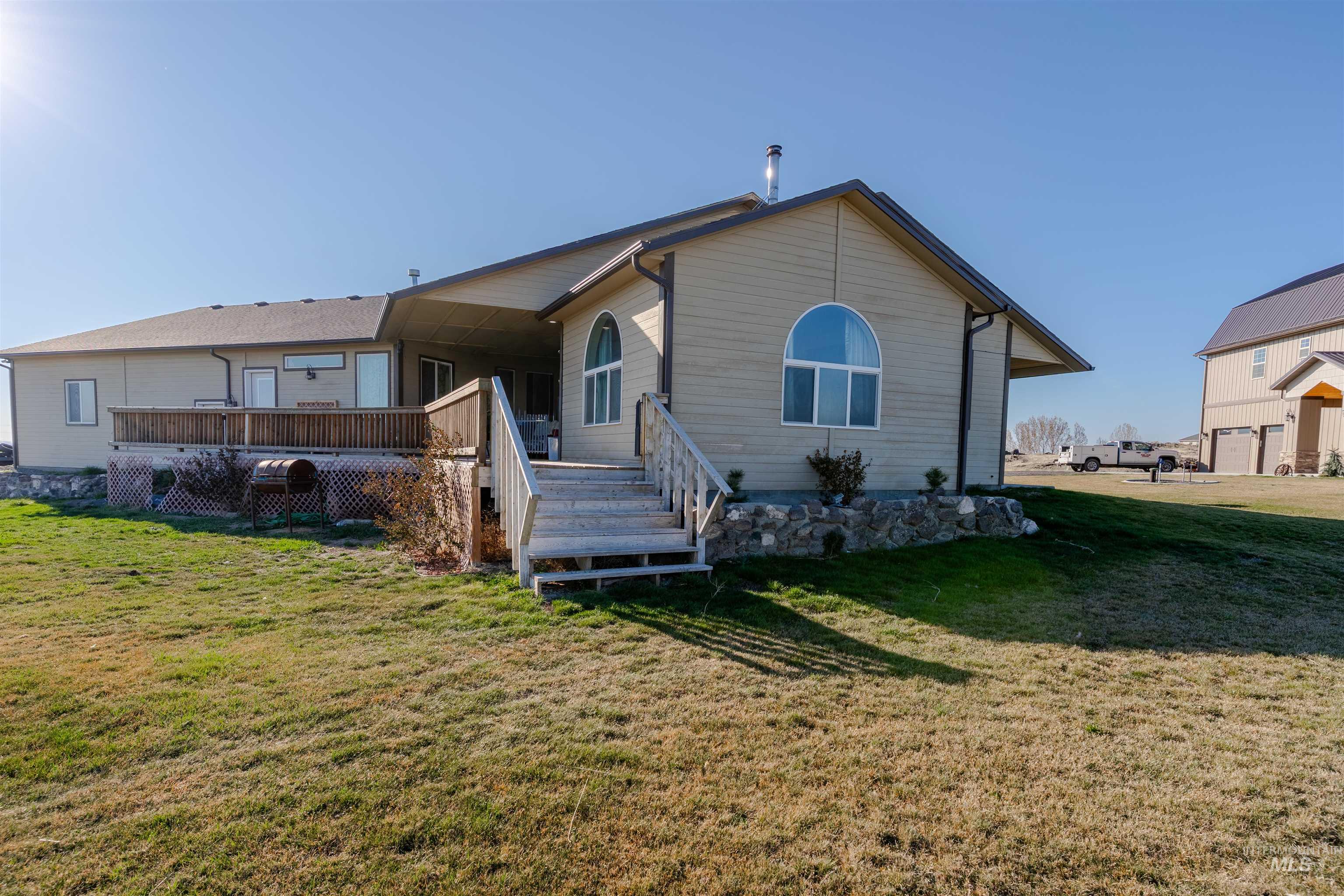 546 Arrowhead Circle Property Photo 31