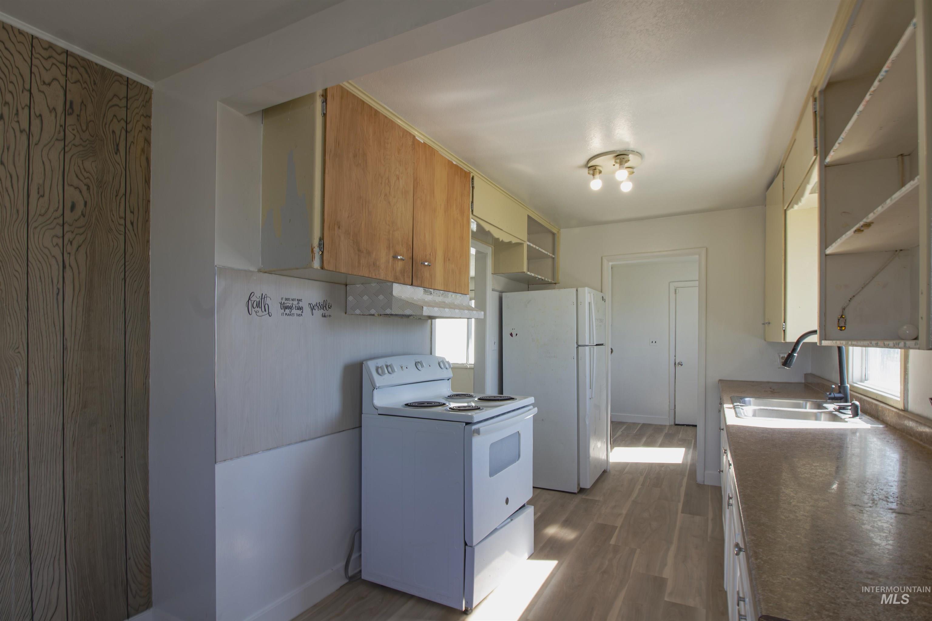 112 Nw 8th Street Property Photo 6