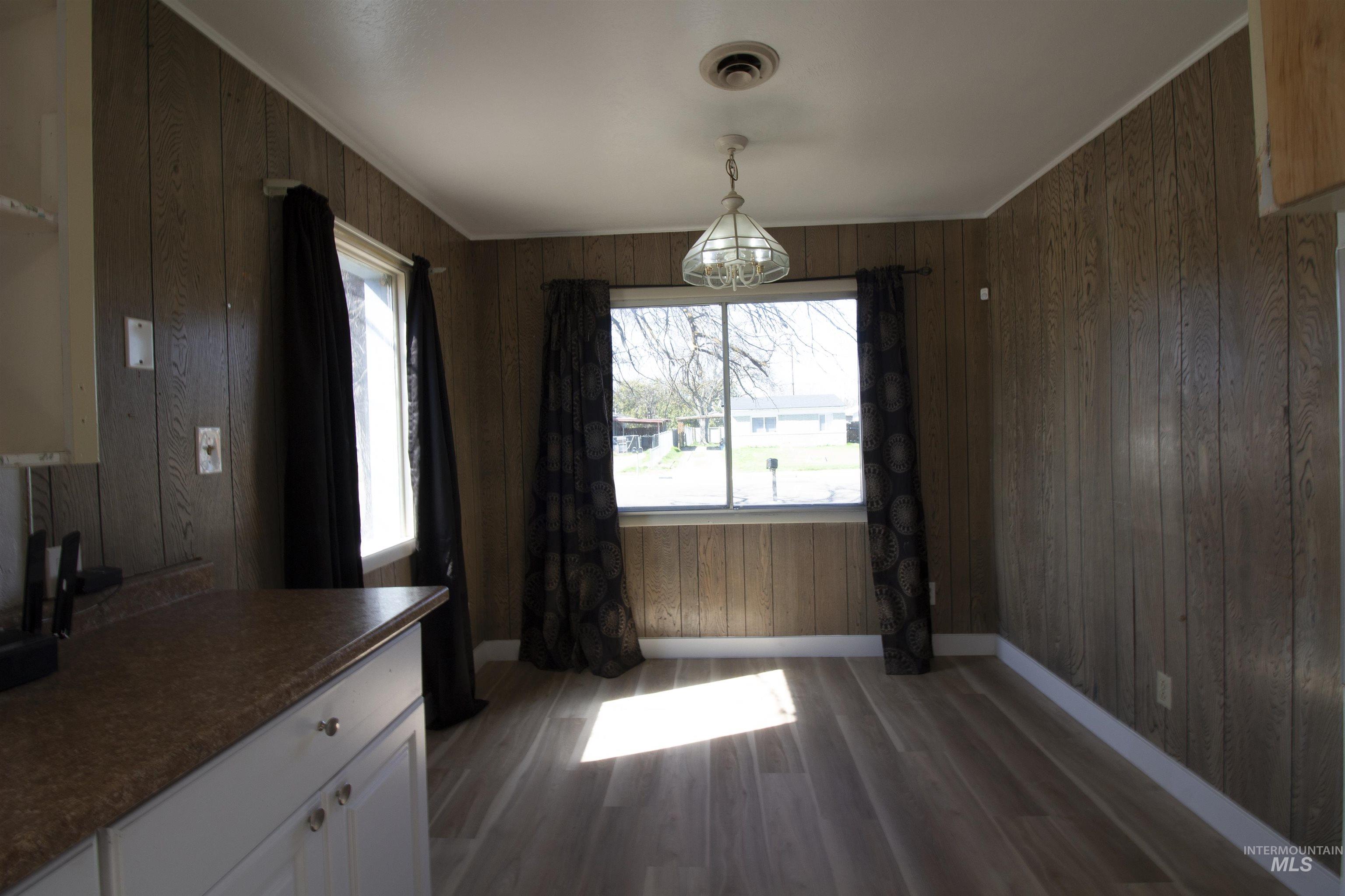 112 Nw 8th Street Property Photo 8