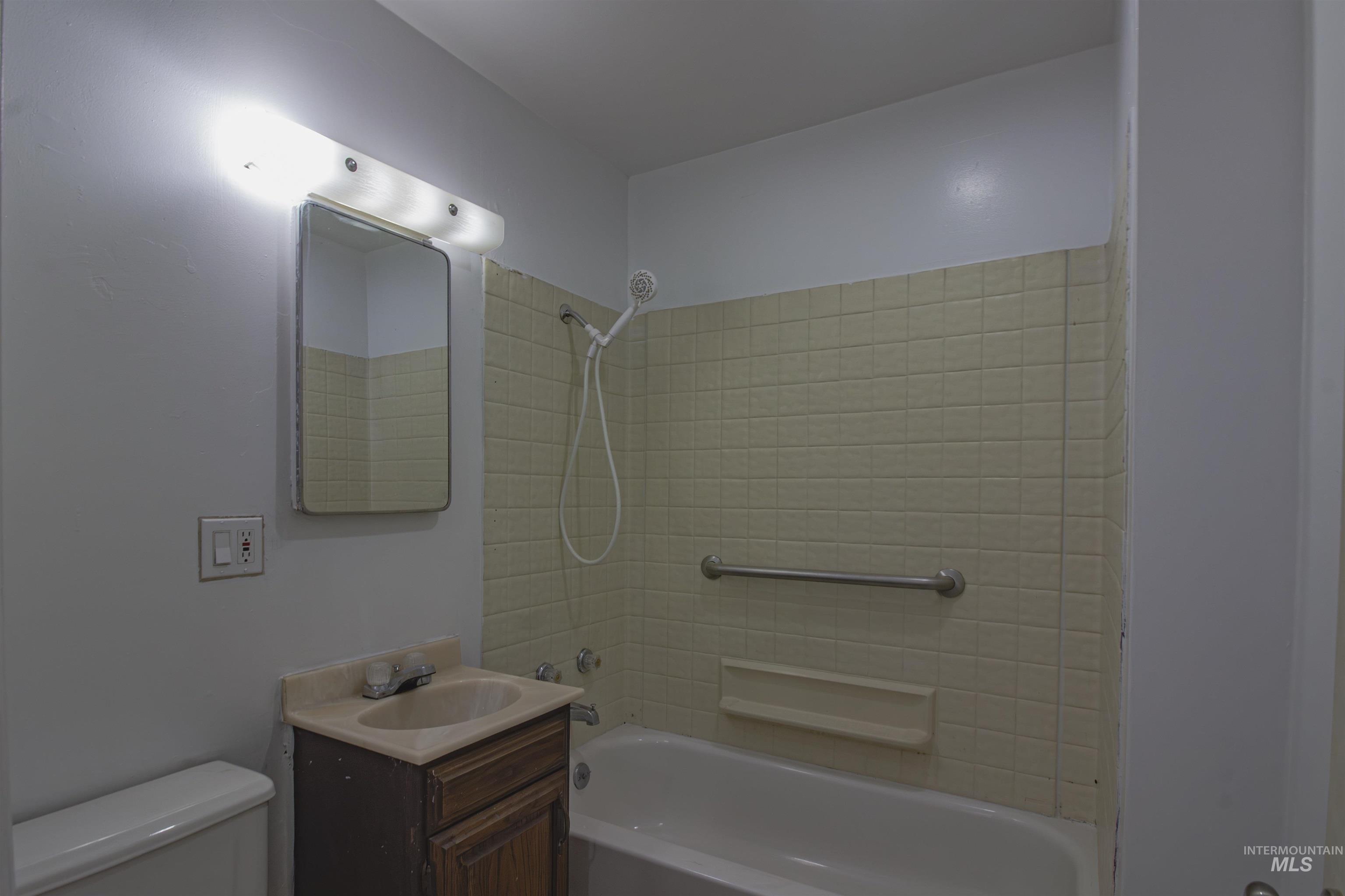 112 Nw 8th Street Property Photo 13