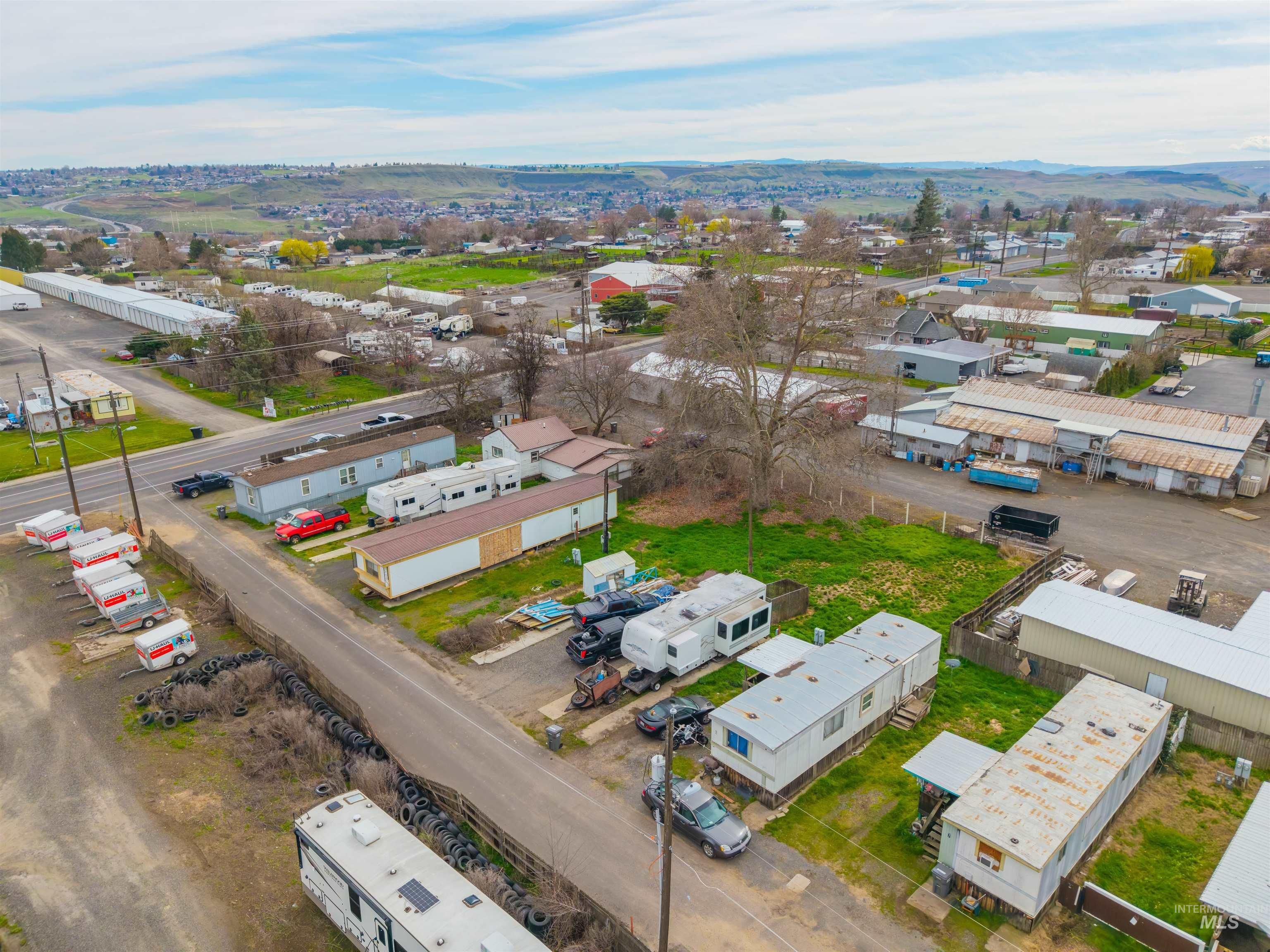 1650 13th Street Property Photo 3