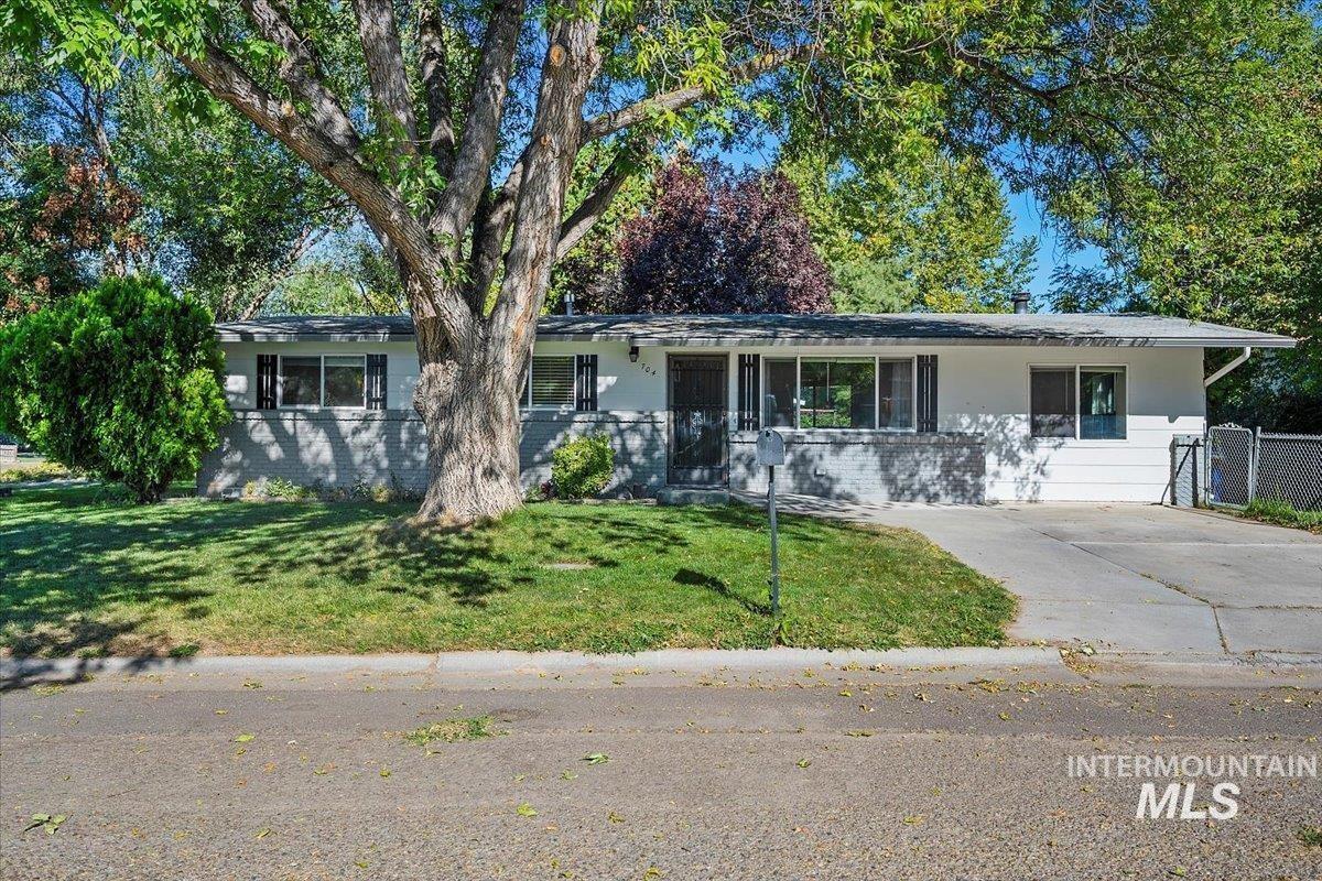 704 Hudson Dr. Property Photo 3