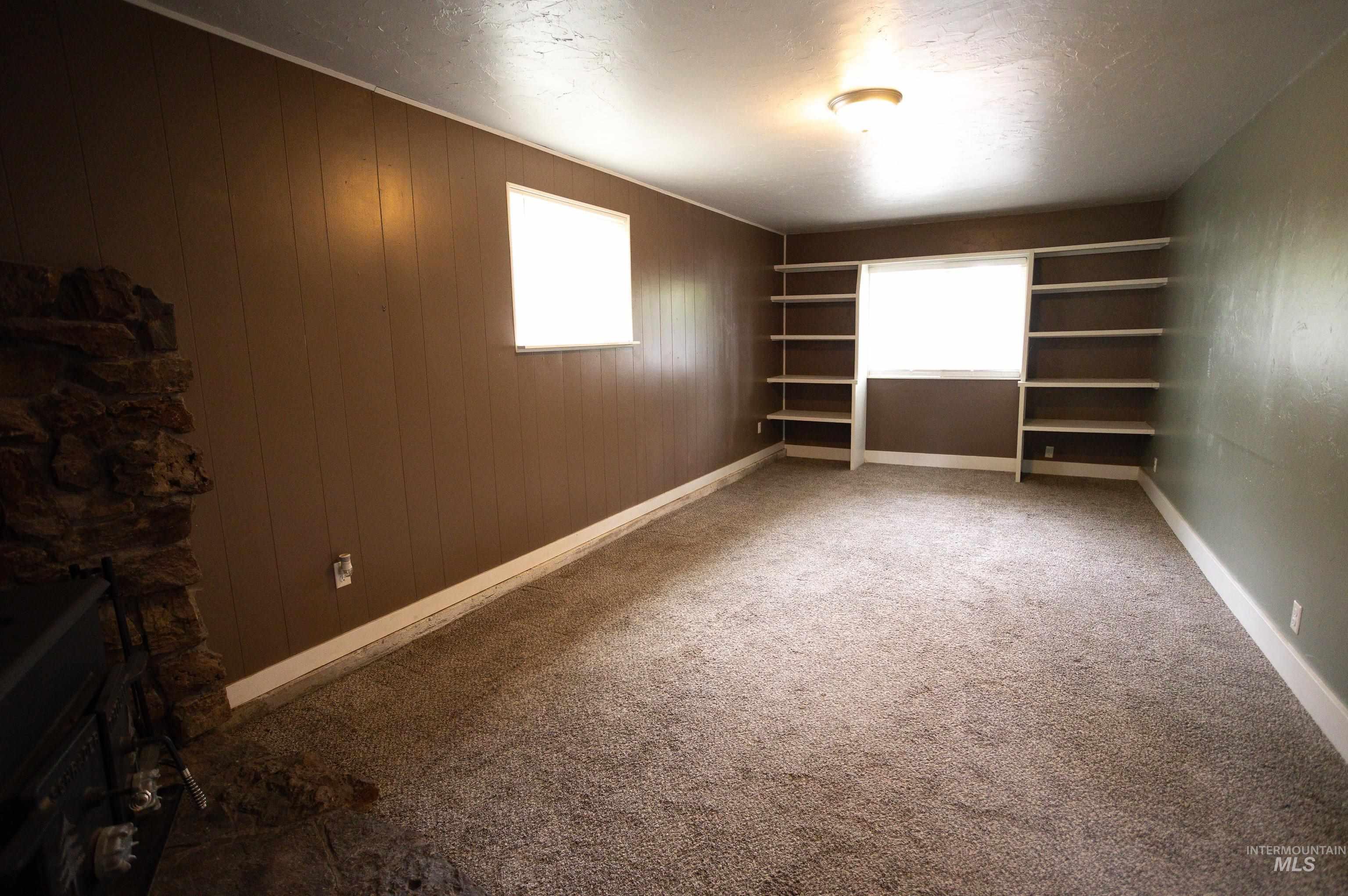 704 Hudson Dr. Property Photo 8