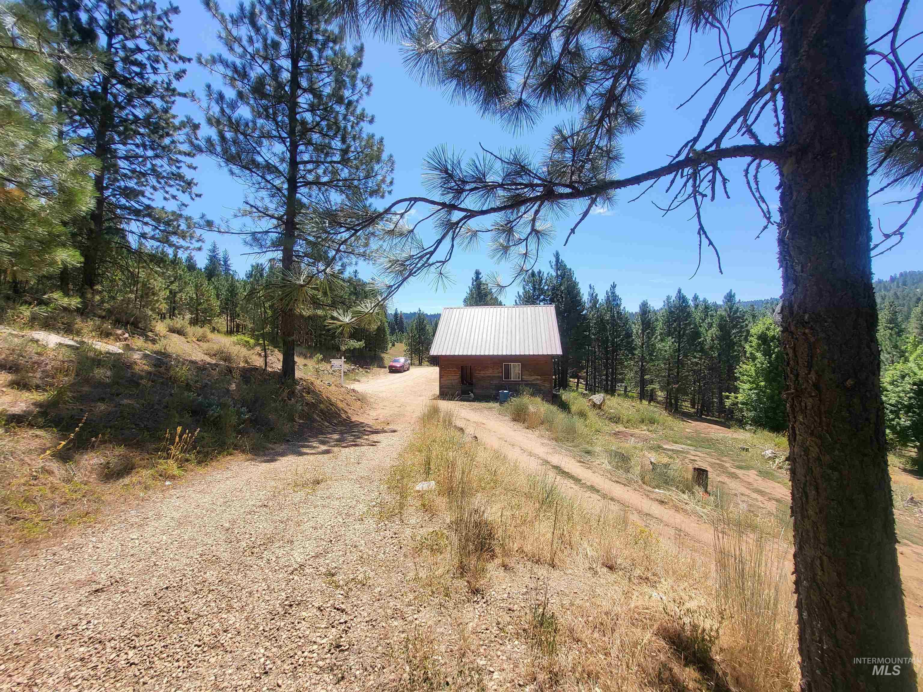 30 Red Fir Dr Property Photo 5