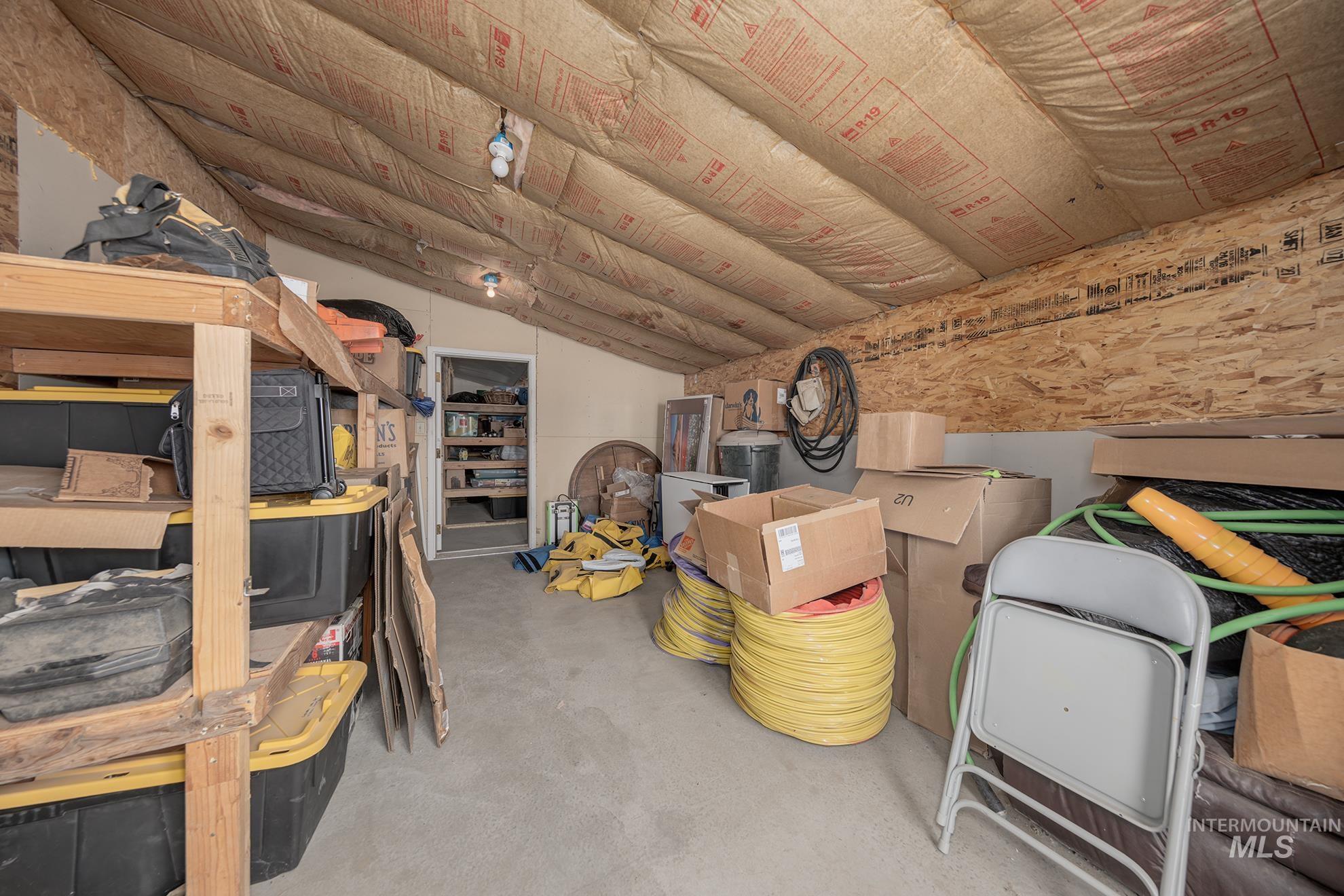 4073 Lincoln Dr Property Photo 28
