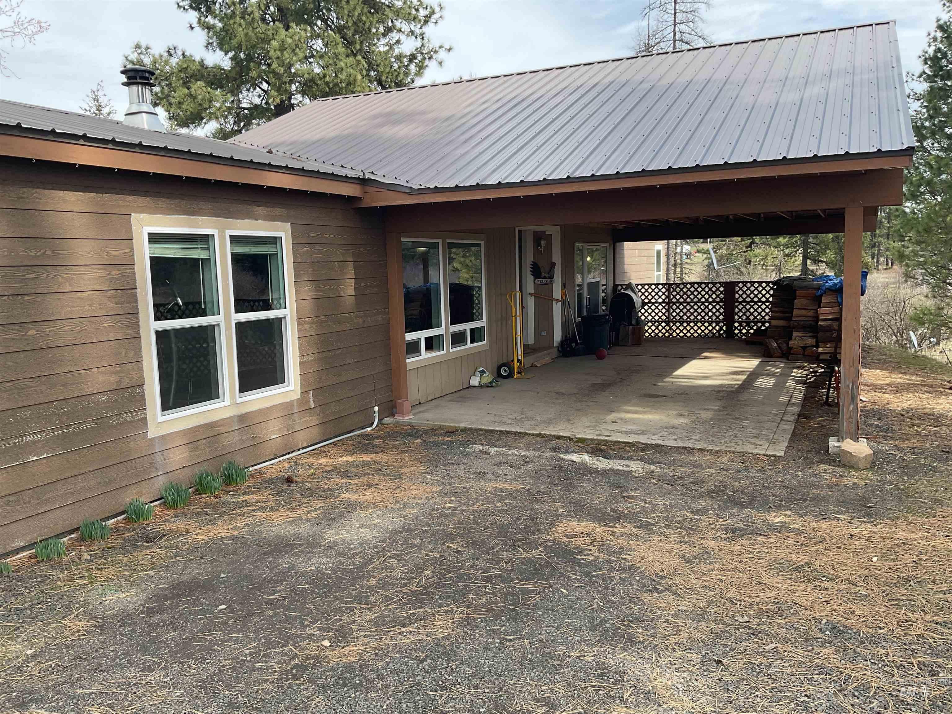 10749 Upper Fords Creek Property Photo 15