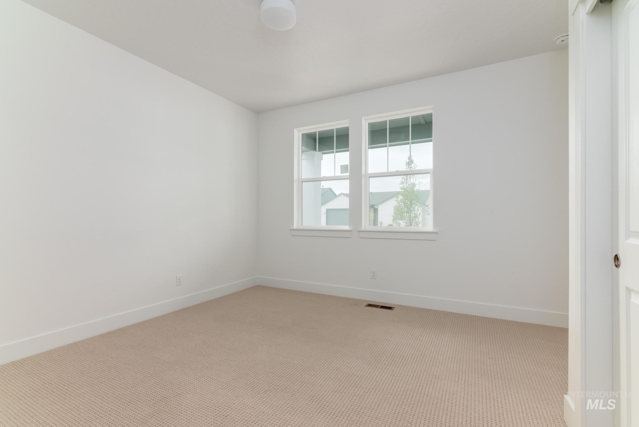 14898 Brown Pelican St Property Photo 27