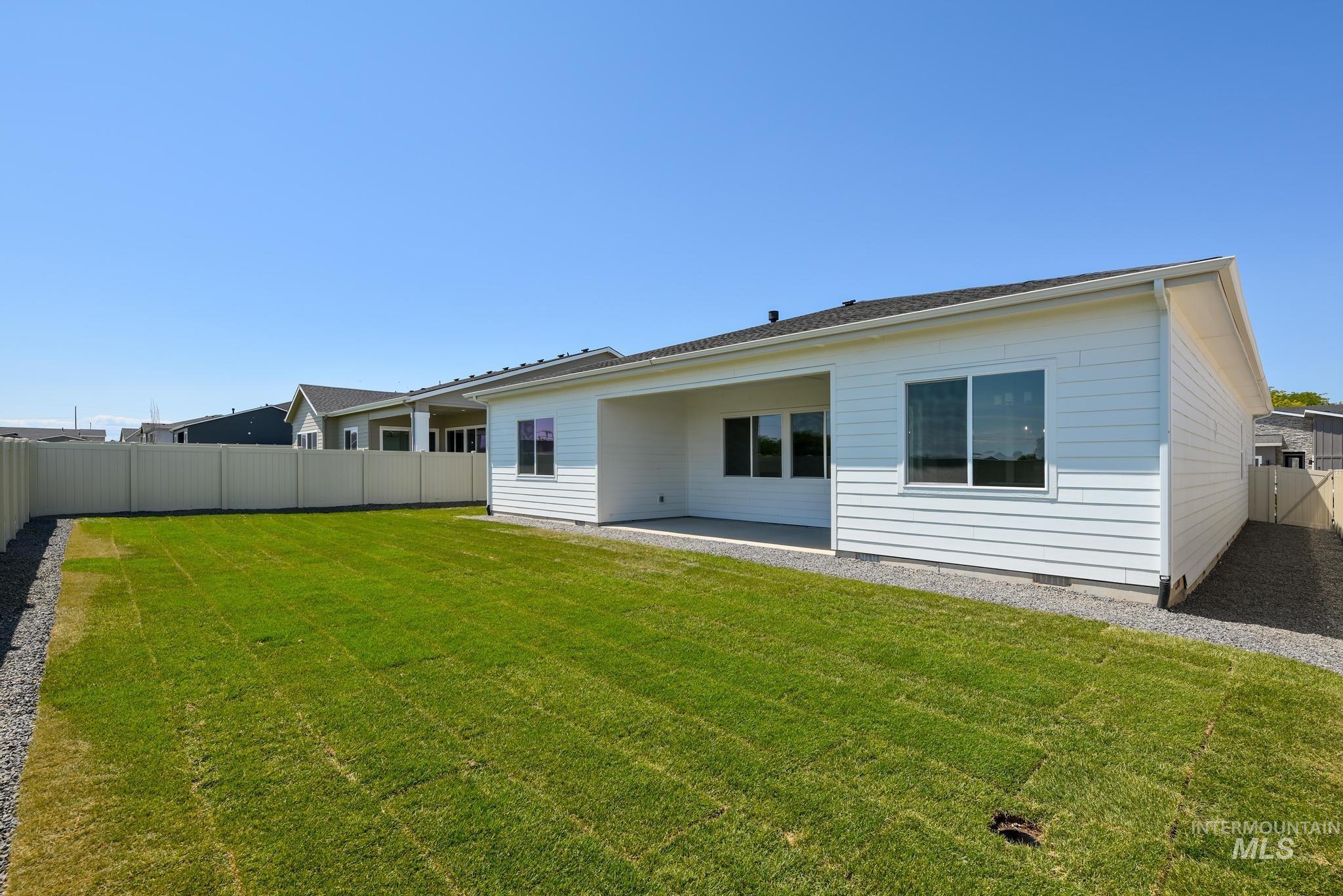 2639 N Silverbell Way Property Photo 14