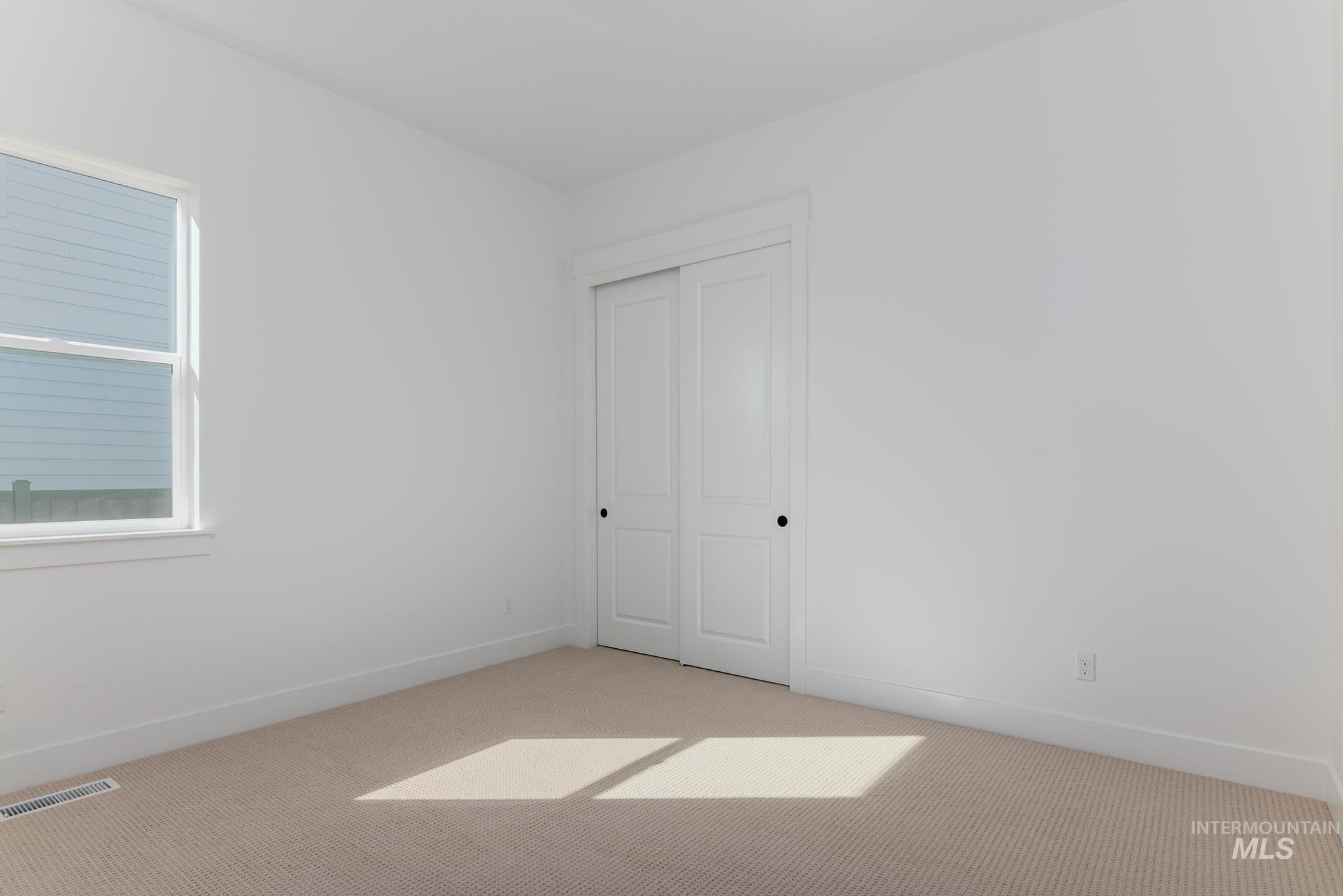 2639 N Silverbell Way Property Photo 23