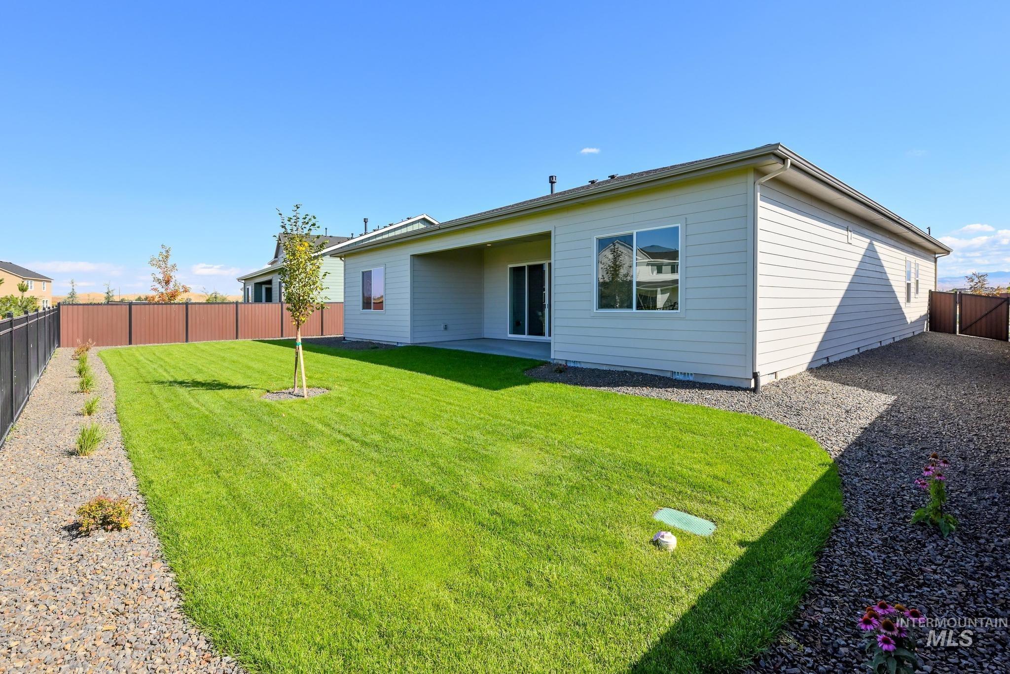 2639 N Silverbell Way Property Photo 28