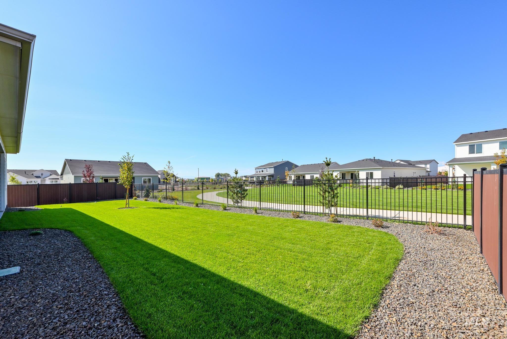 2639 N Silverbell Way Property Photo 29