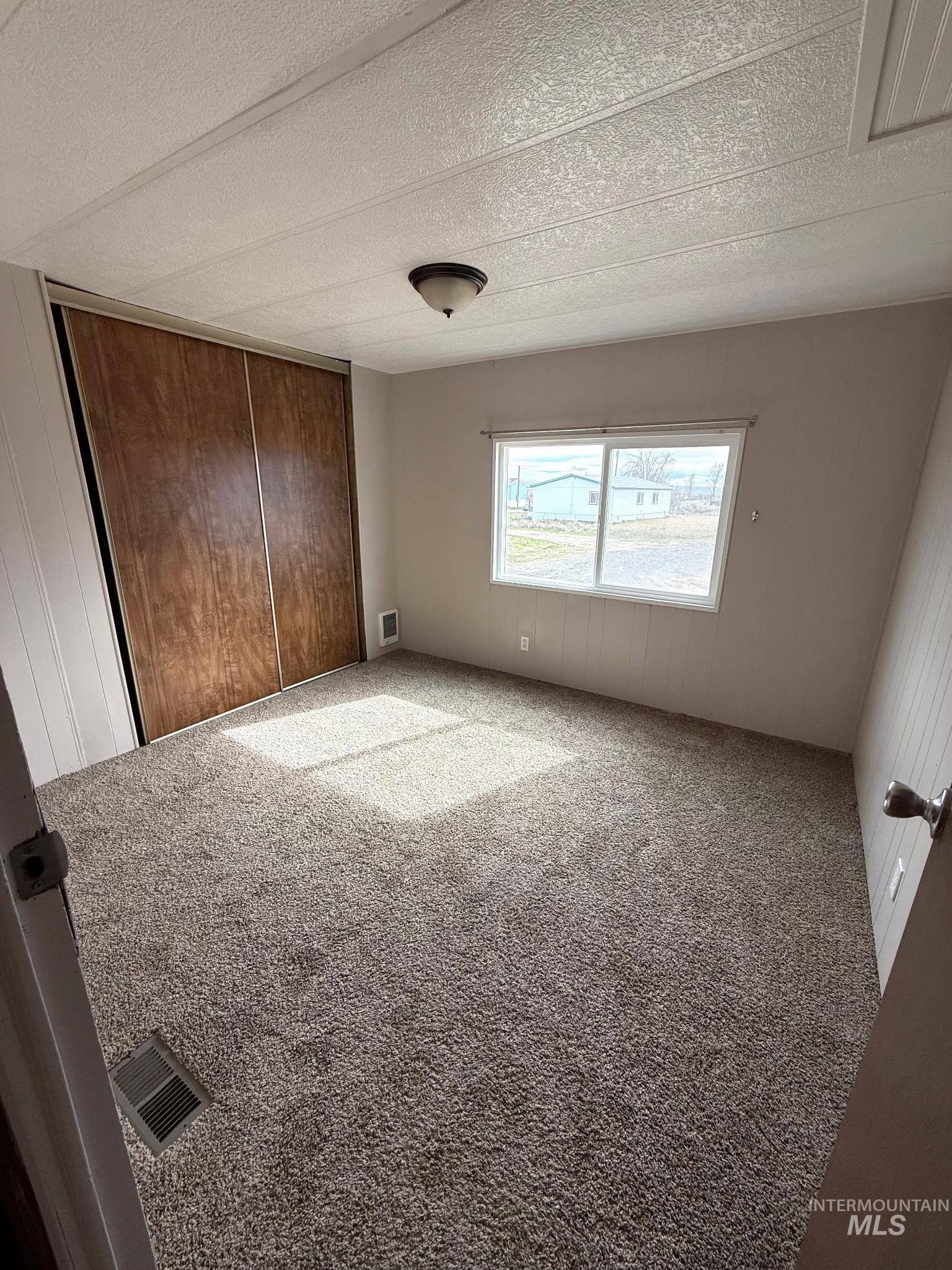 2910 S 1300 E Property Photo 16