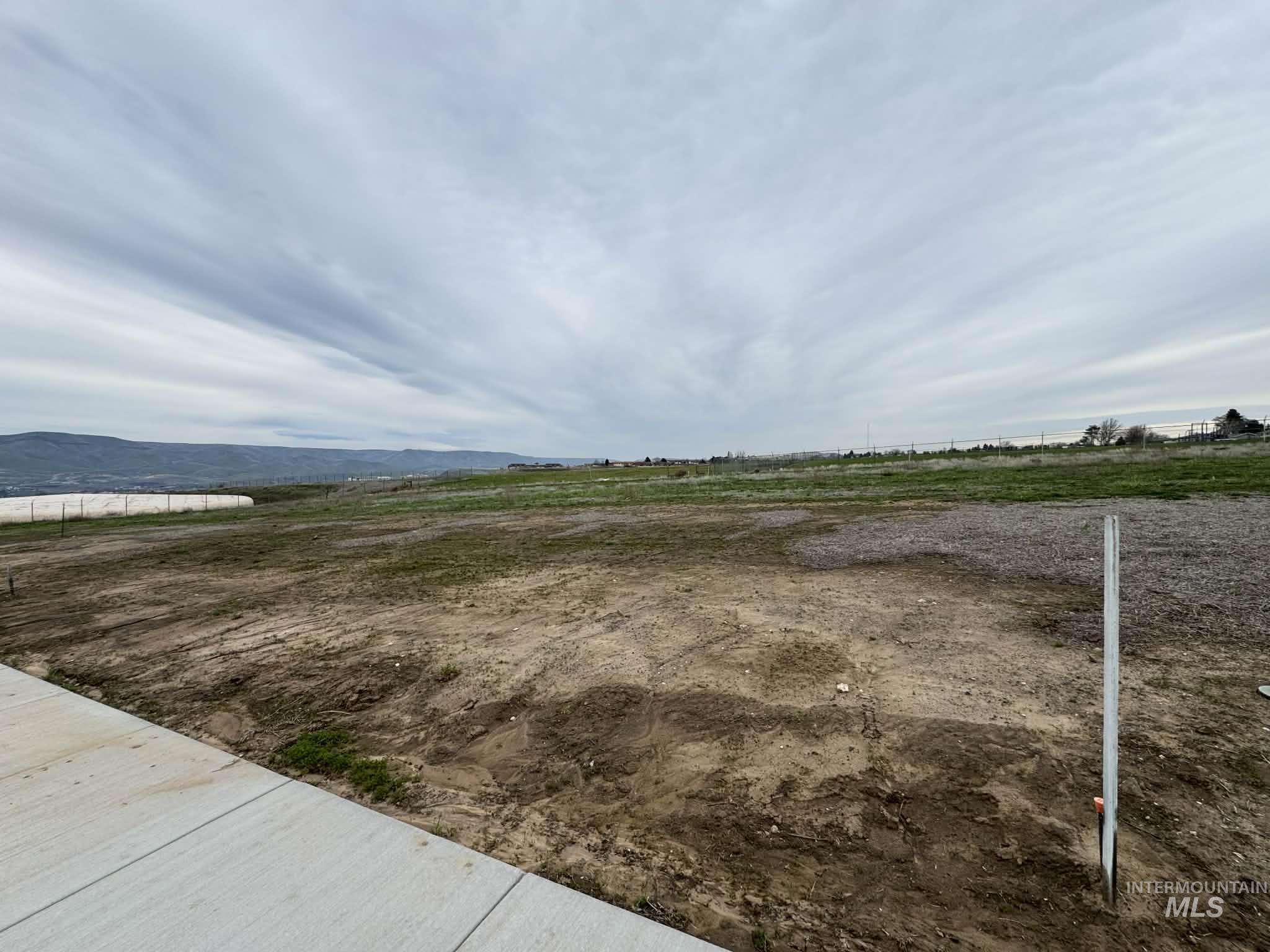 Tbd Blk 1, Lot 5 6th St Property Photo 2