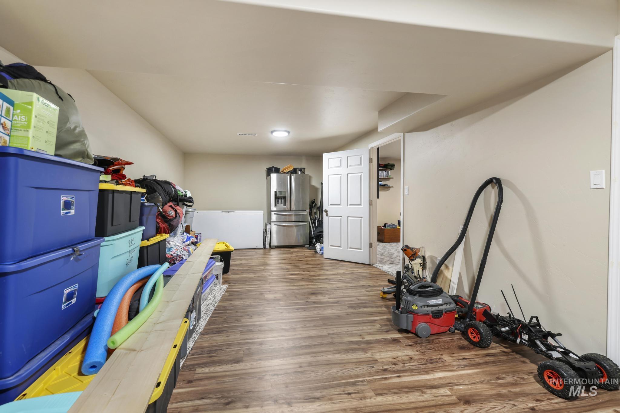 256 E 265 Lane N Property Photo 17