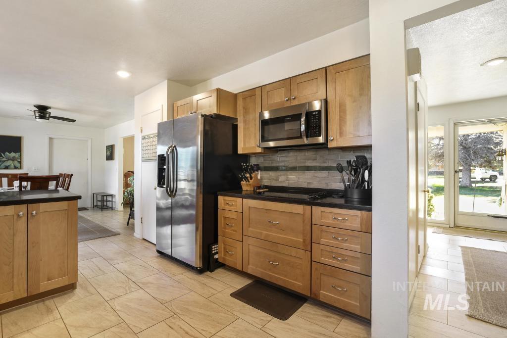 1532 Briarwood Lane Property Photo 10