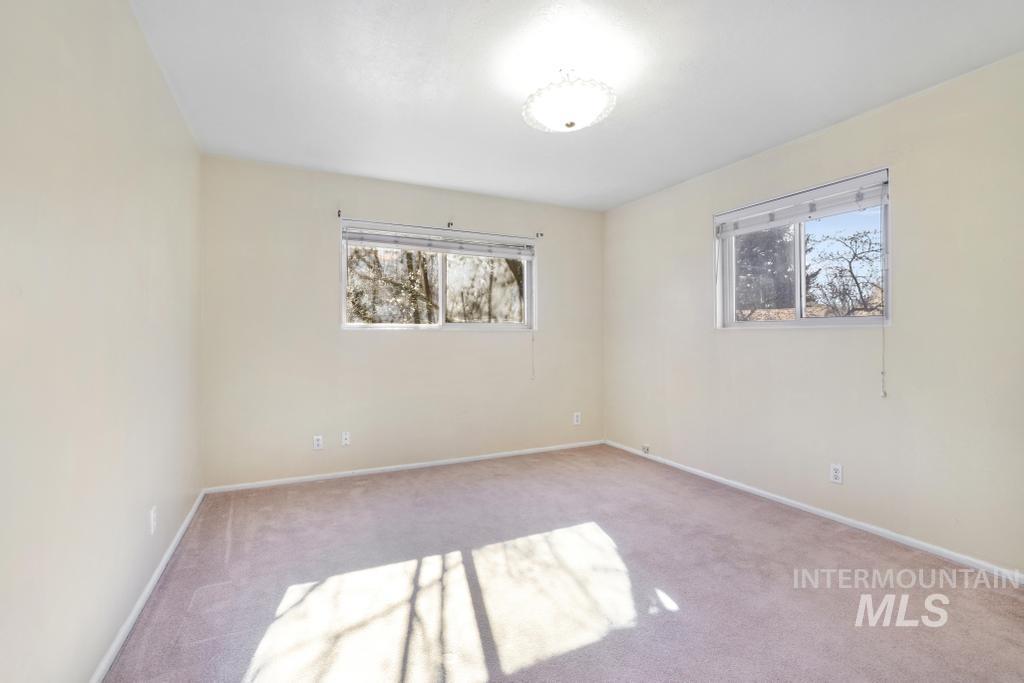 1532 Briarwood Lane Property Photo 17