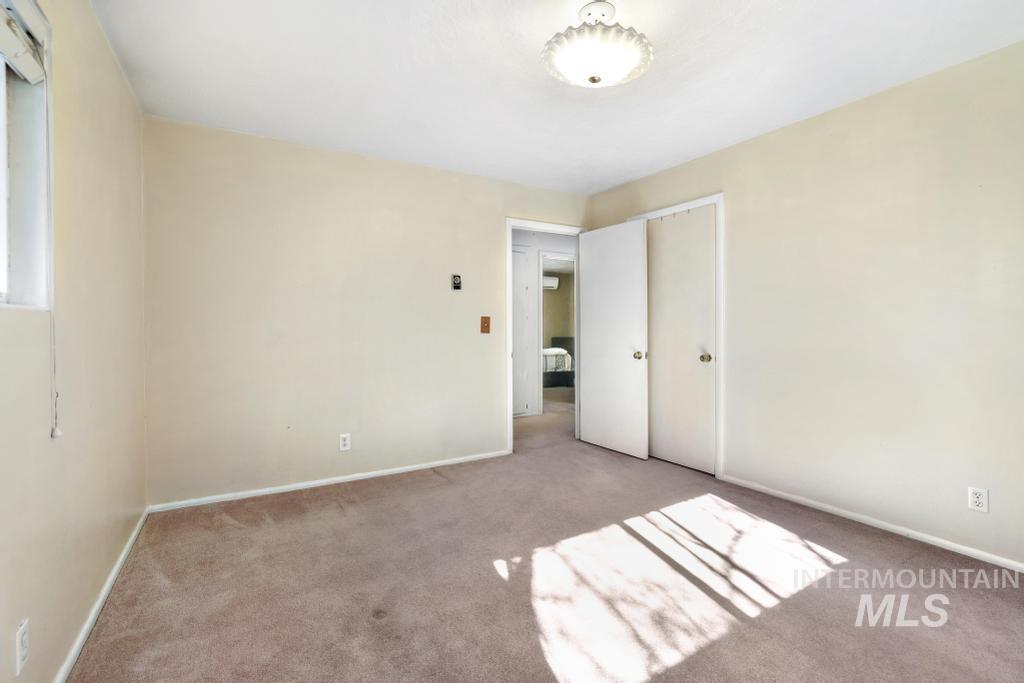 1532 Briarwood Lane Property Photo 18