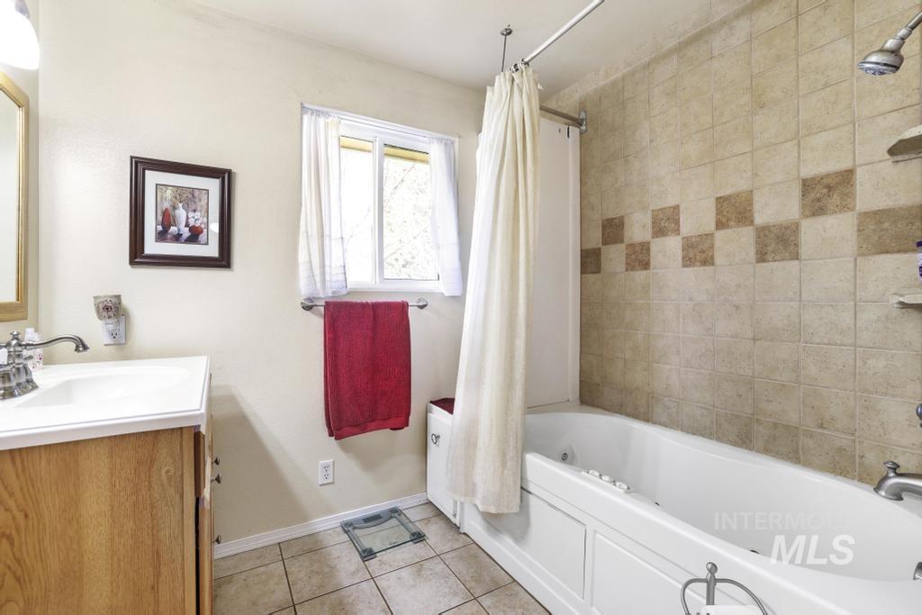 1532 Briarwood Lane Property Photo 19