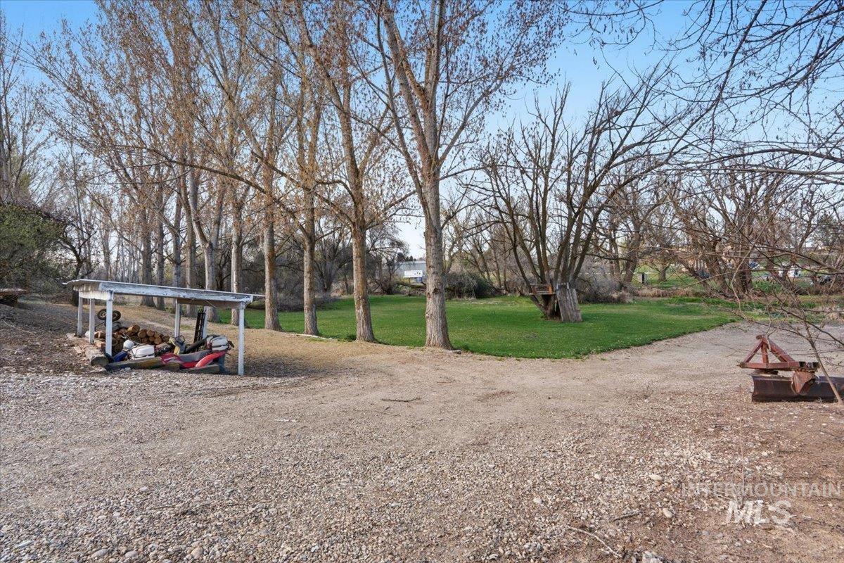 7771 Elmore Rd Property Photo 41