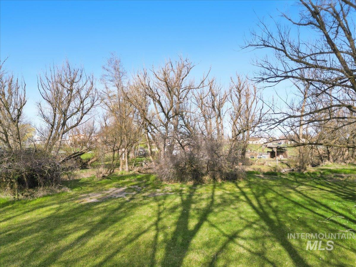 7771 Elmore Rd Property Photo 42