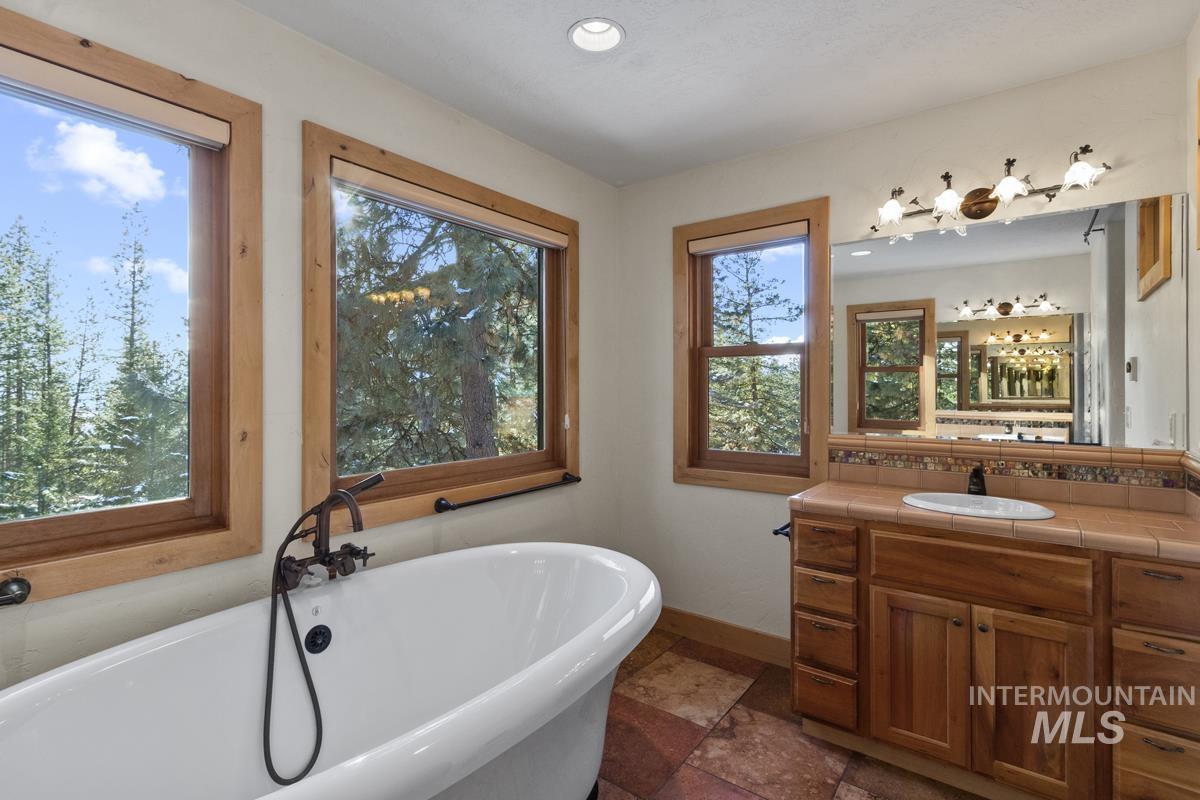 4 Chino Spur Property Photo 30