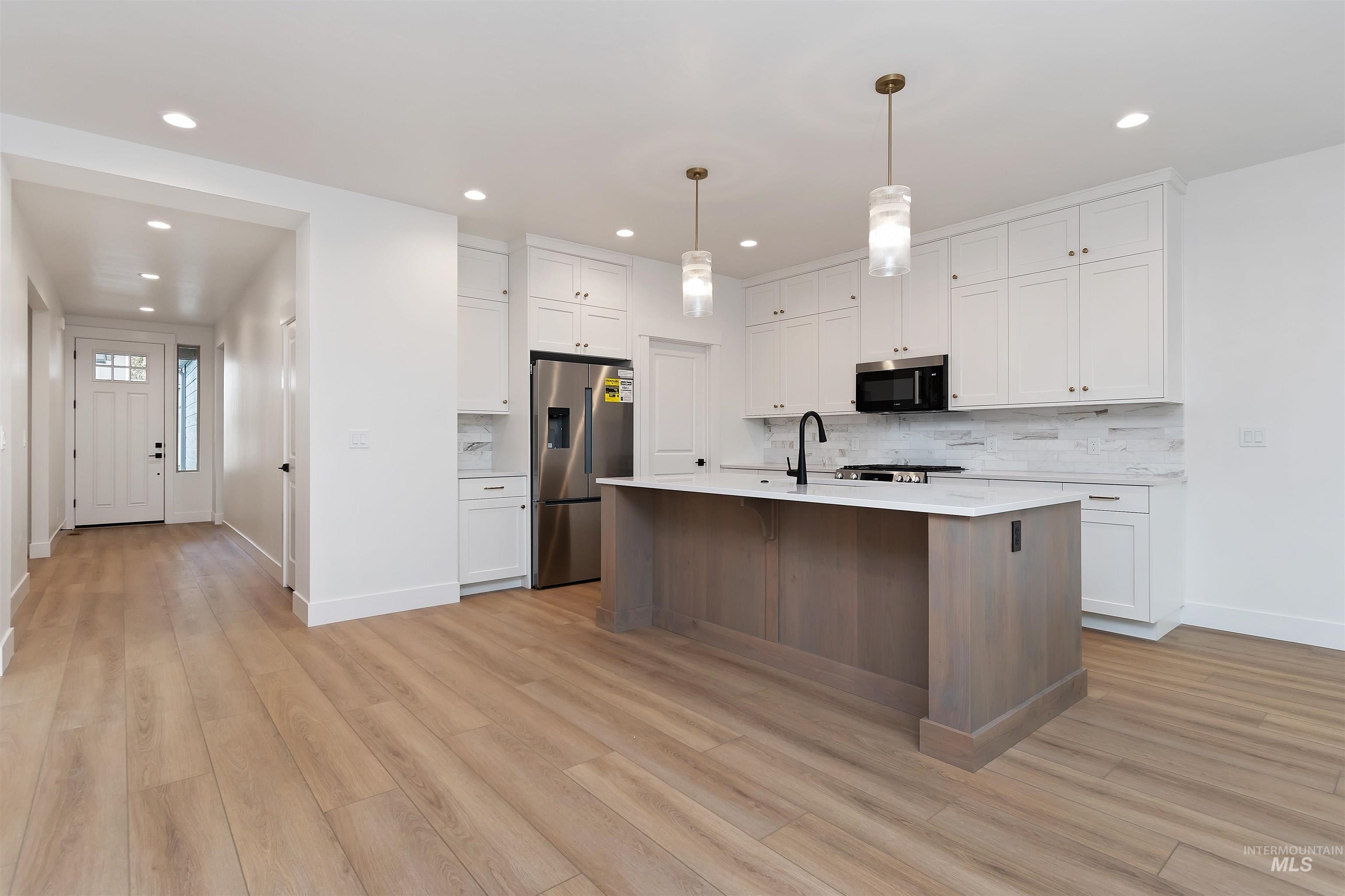 4302 Tropic Way Property Photo 4