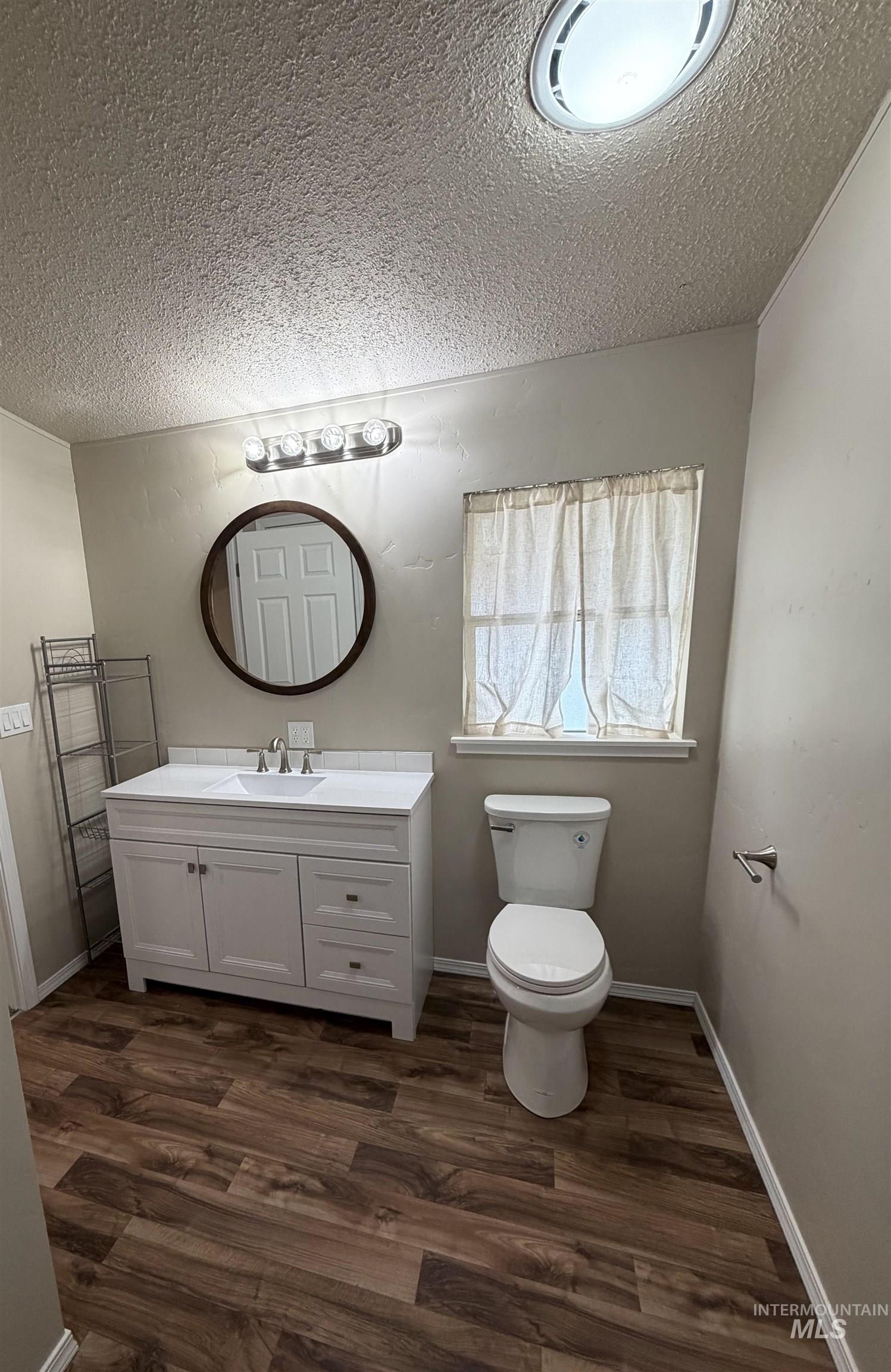 815 E Liberty Property Photo 14