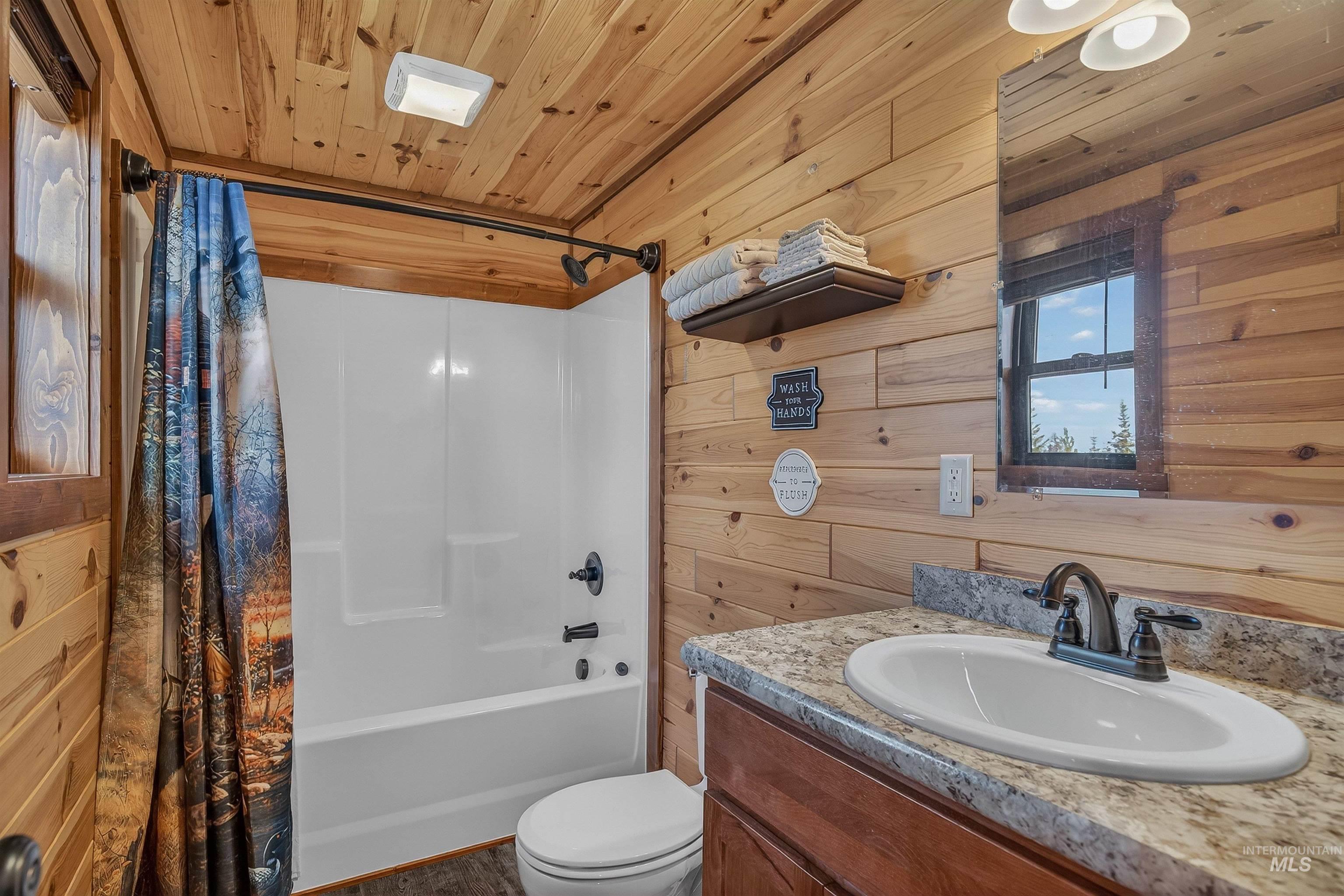 467 Santiam Road Property Photo 20