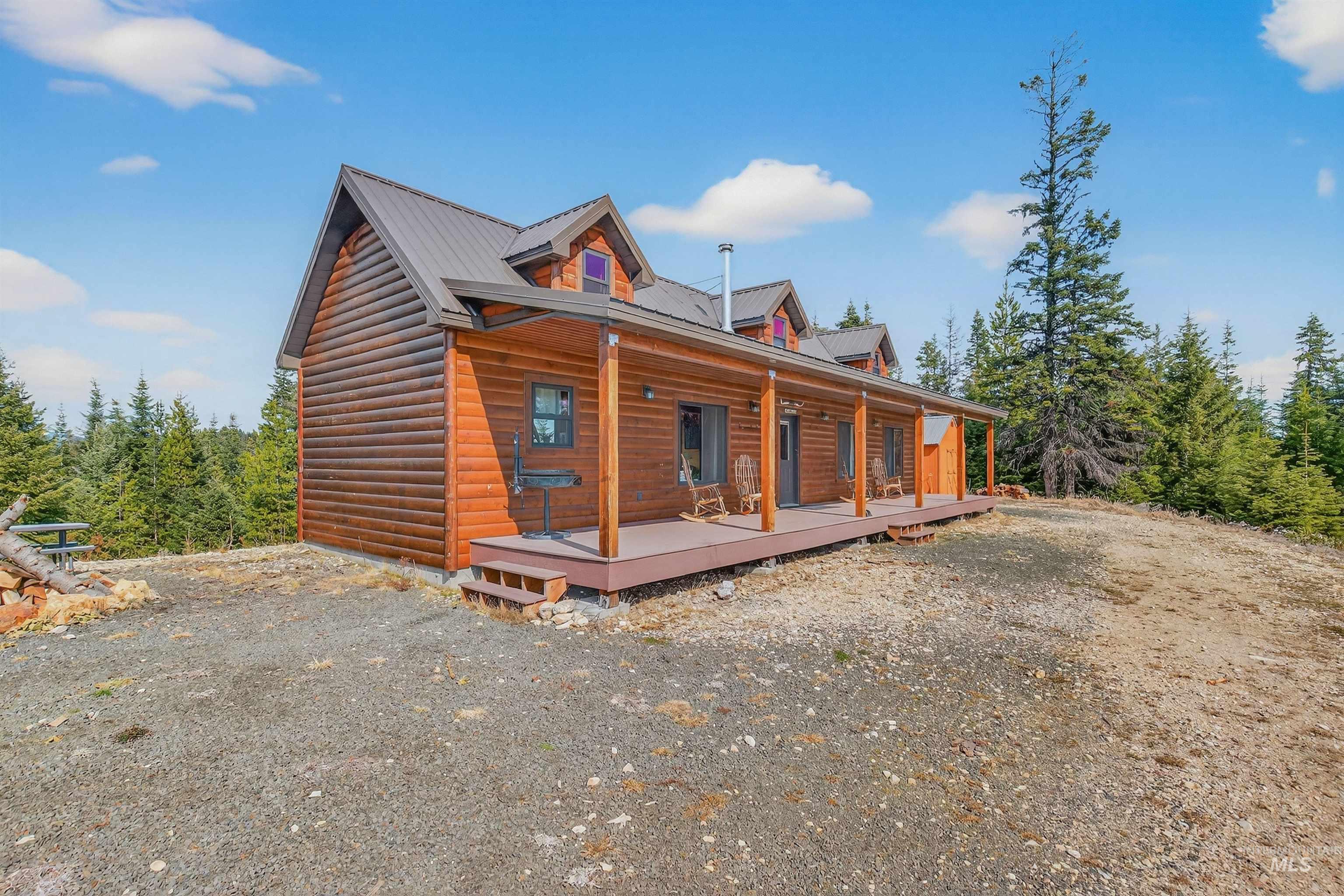 467 Santiam Road Property Photo 22