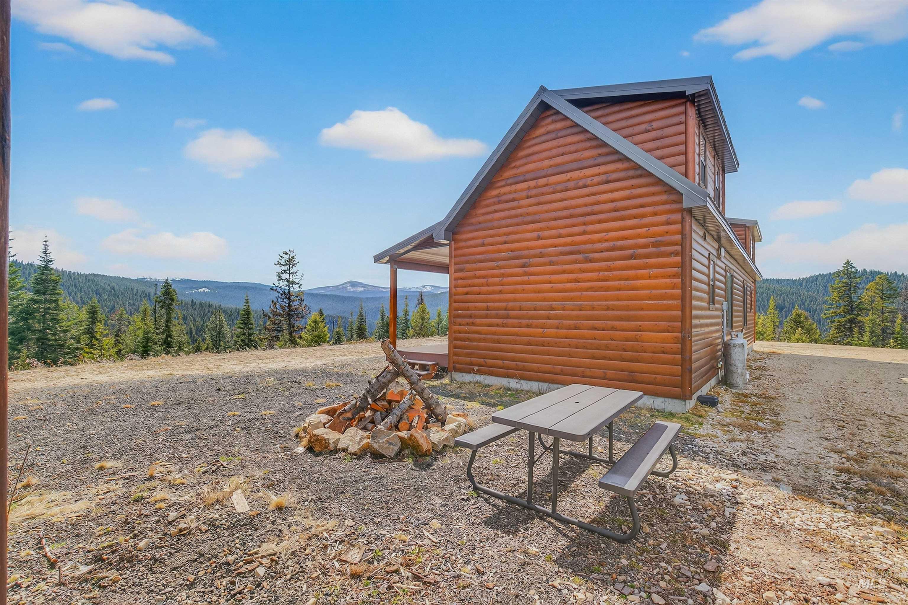 467 Santiam Road Property Photo 40