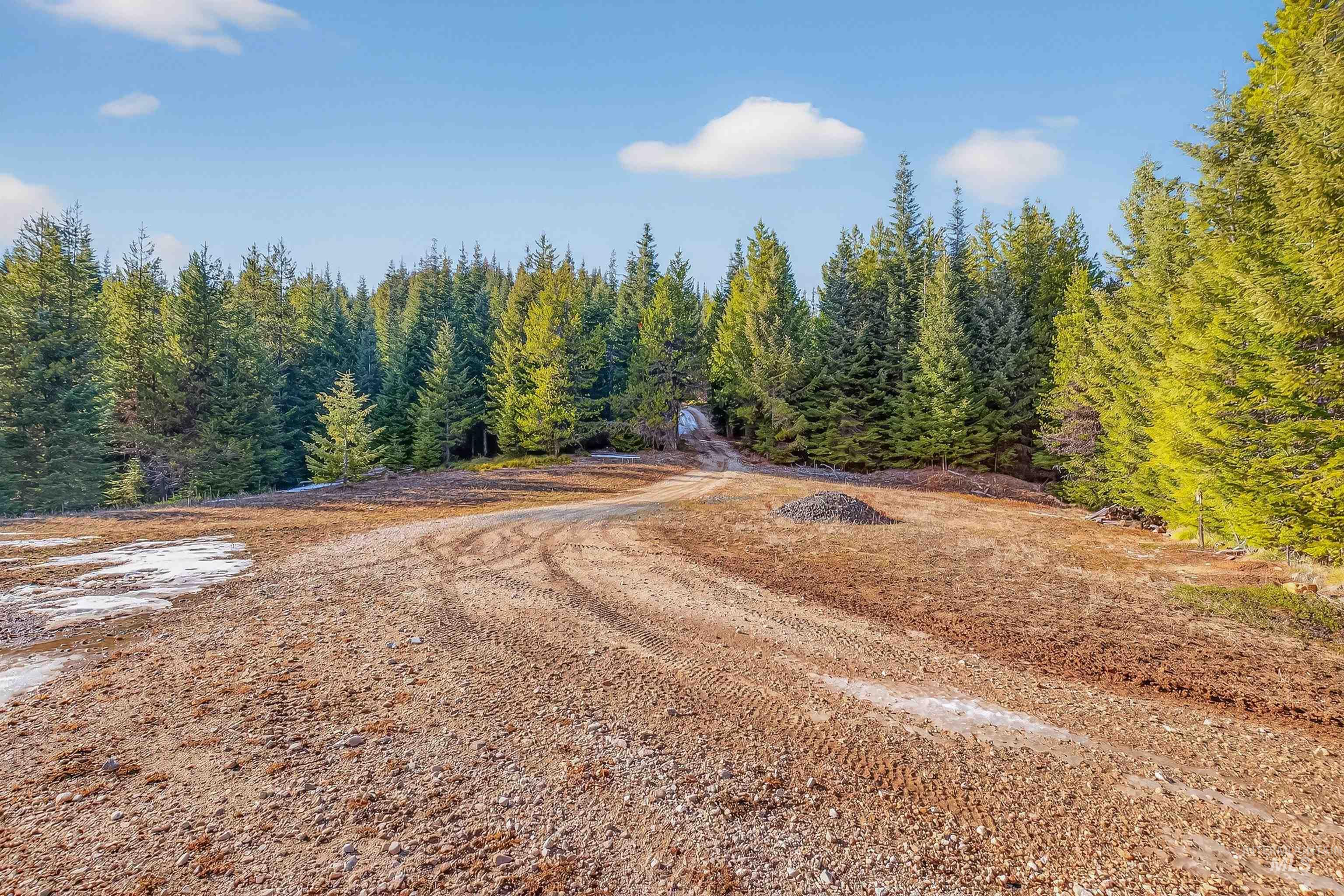 467 Santiam Road Property Photo 46