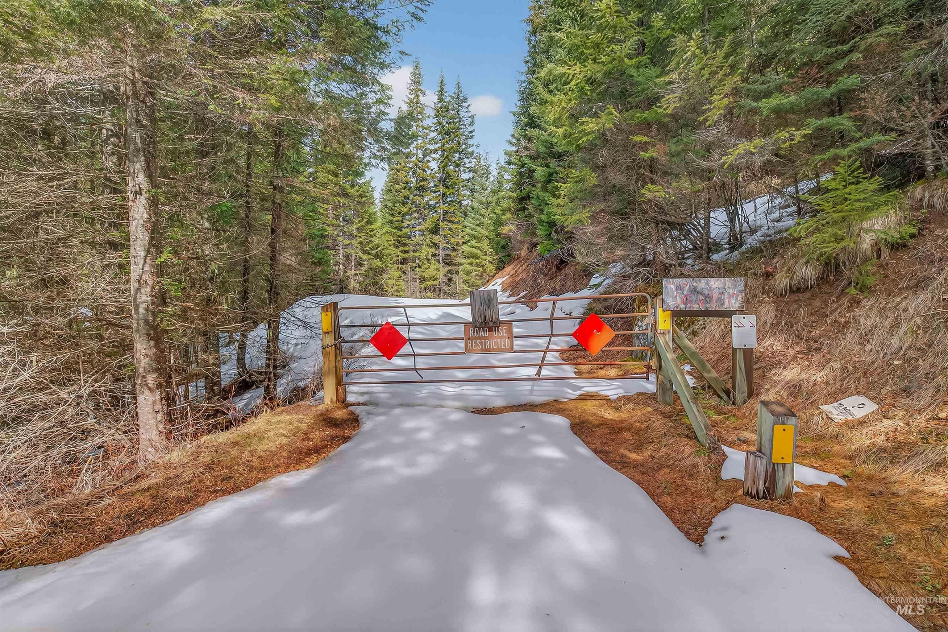 467 Santiam Road Property Photo 47