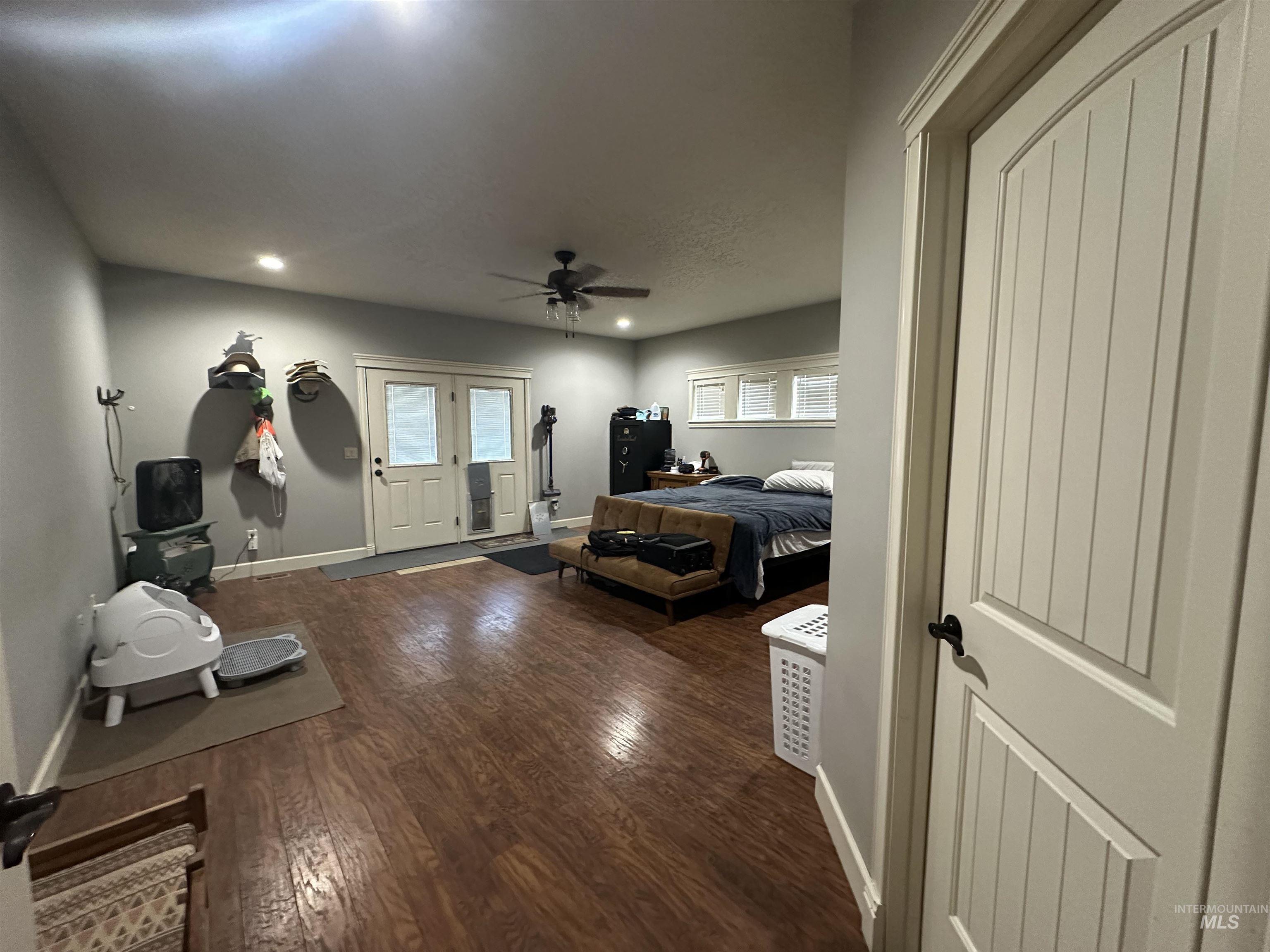 2580 Sand Hollow Rd Property Photo 18