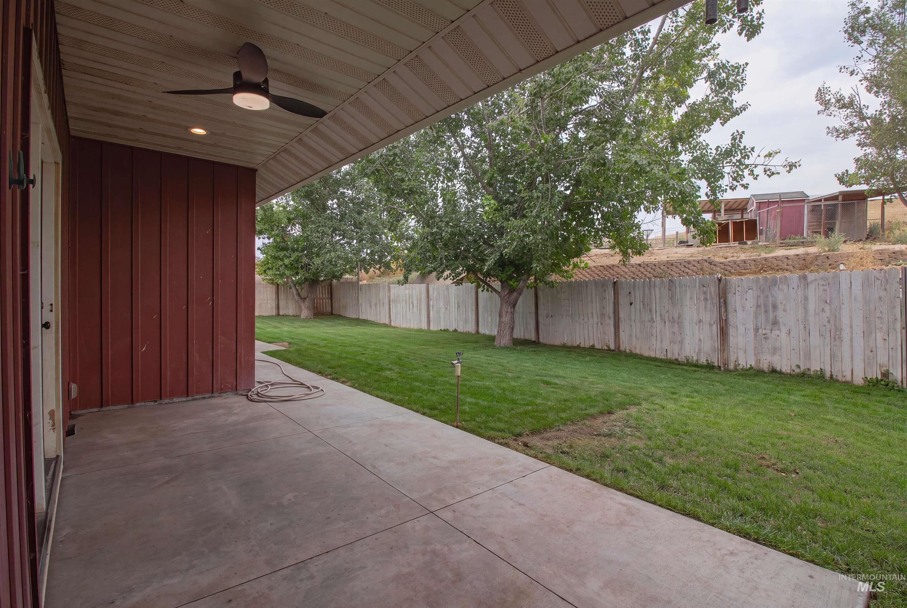 2580 Sand Hollow Rd Property Photo 32