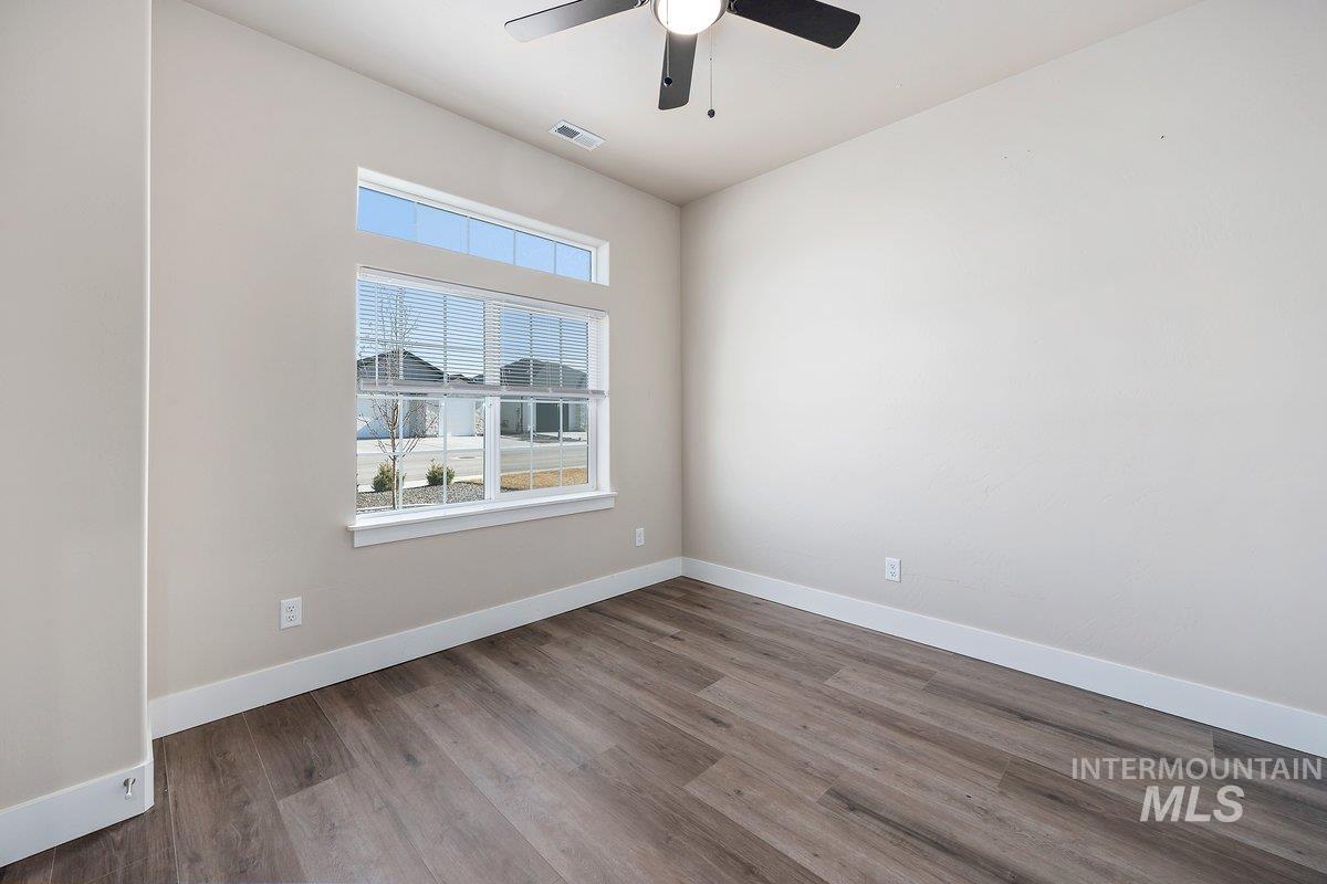 1583 Lagoon Lane Property Photo 31