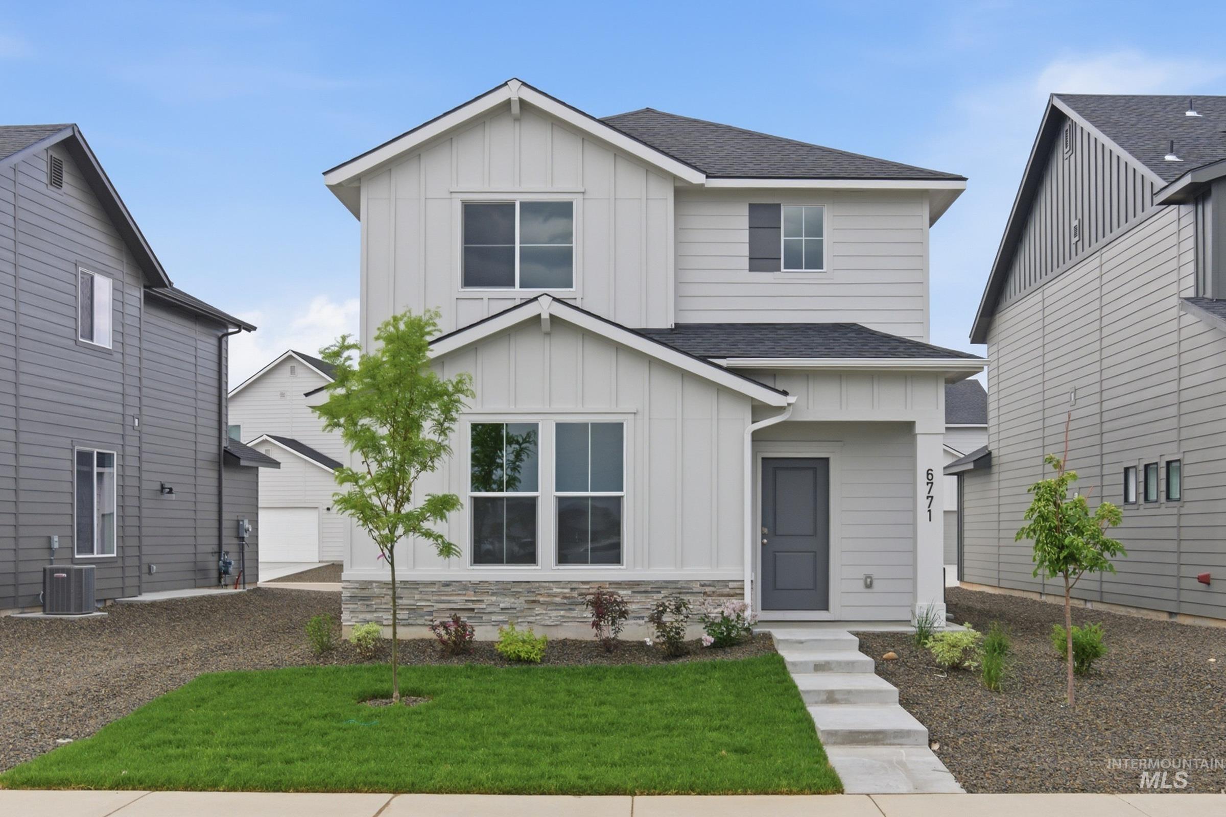 6771 W Fairy Falls Dr Property Photo 1