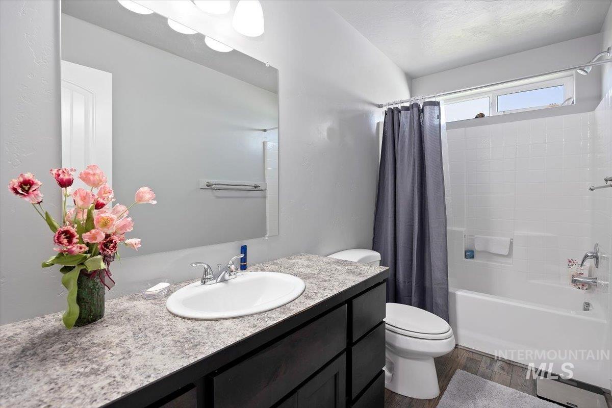 820 Owl Ct Property Photo 26