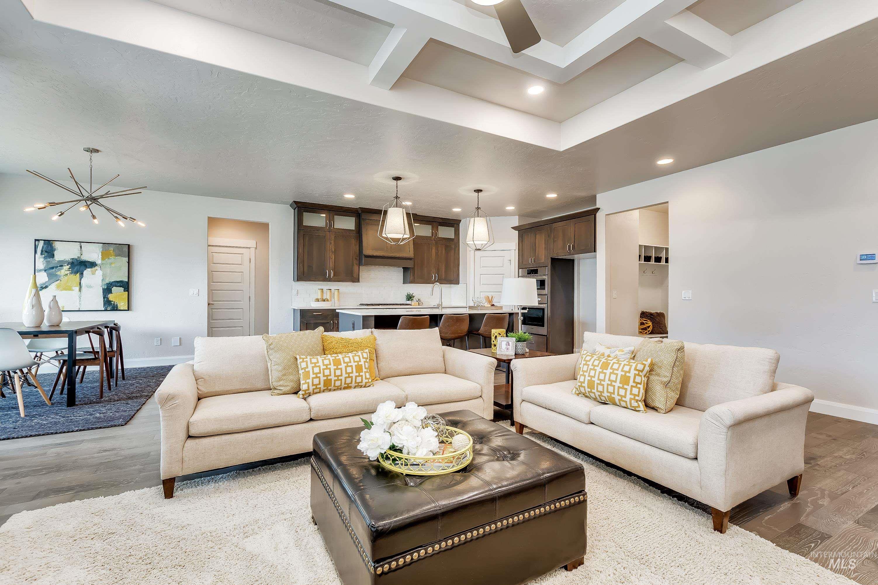 98979286 Property Photo 4