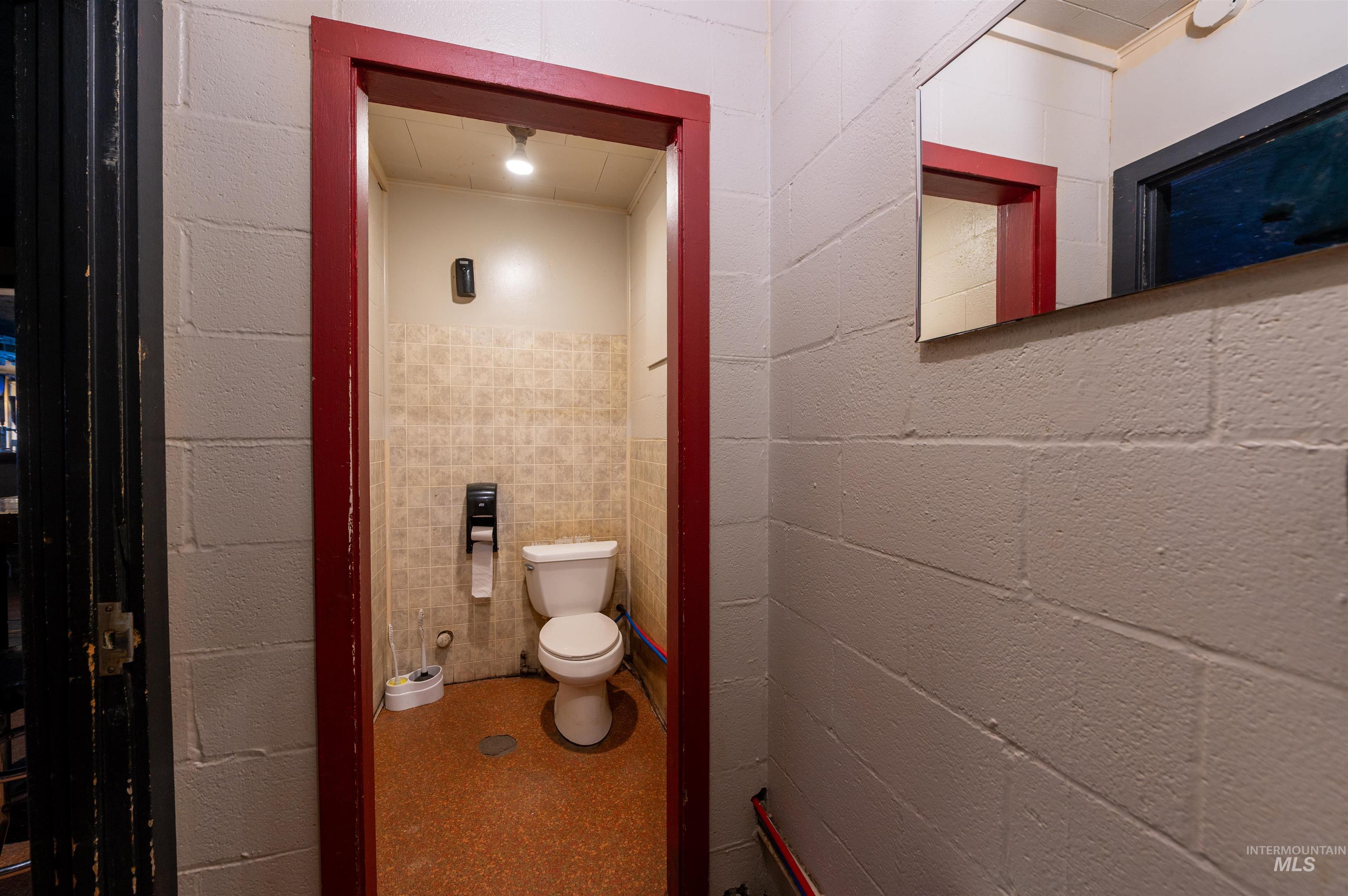 157 Washington St N Property Photo 22